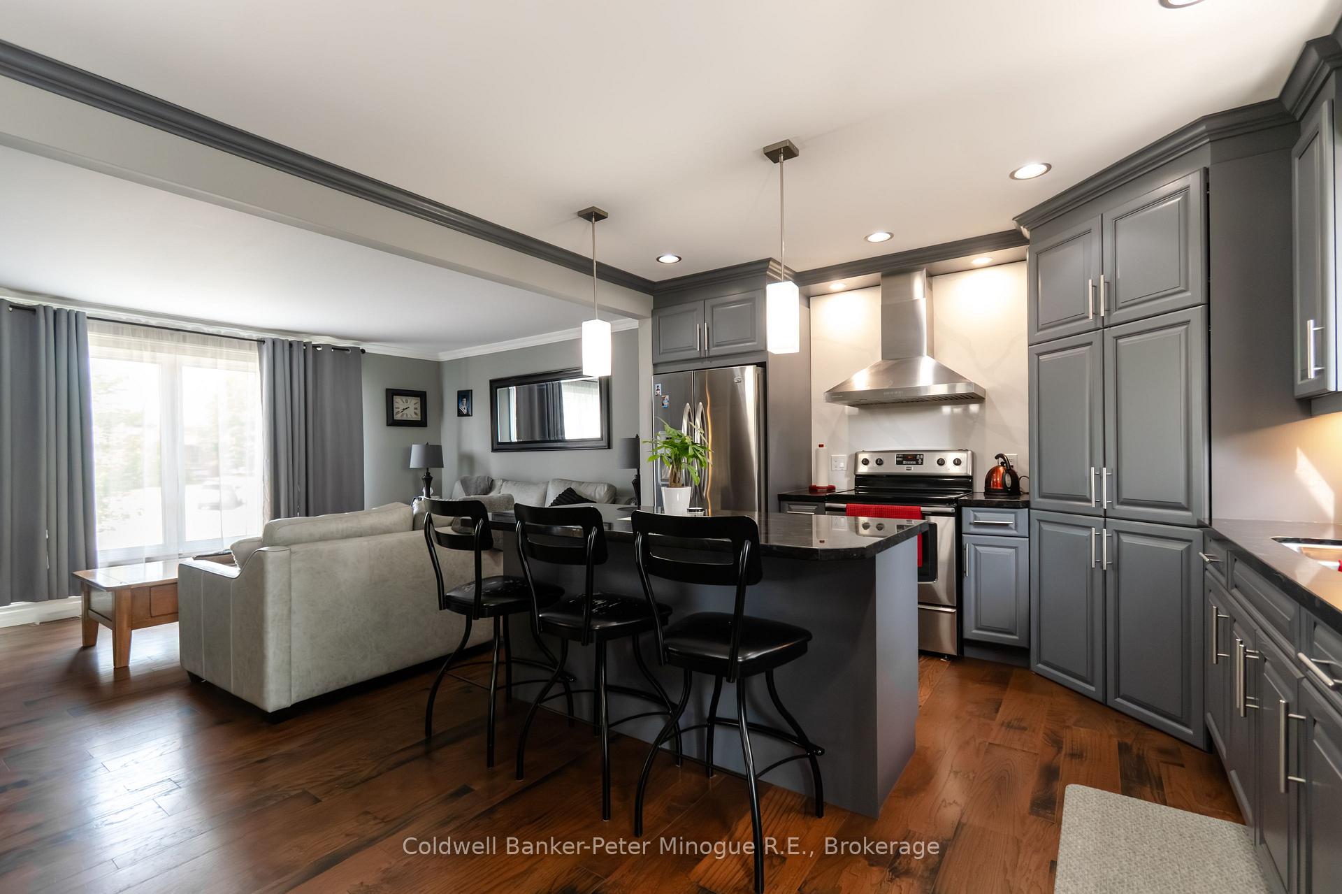 Photo 6 of 238 Crown Crescent, North Bay, Birchaven — HOMEH