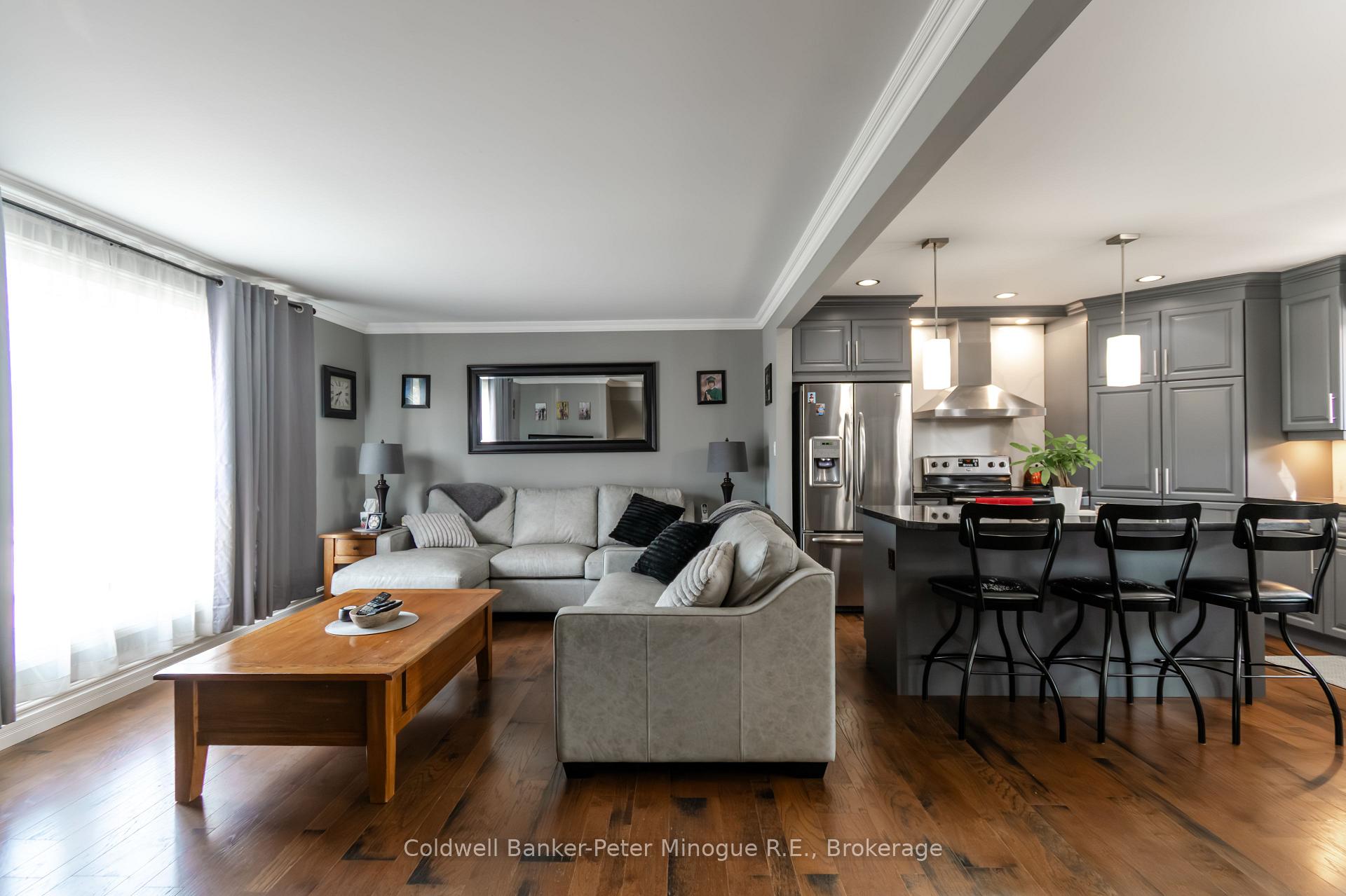 Photo 8 of 238 Crown Crescent, North Bay, Birchaven — HOMEH