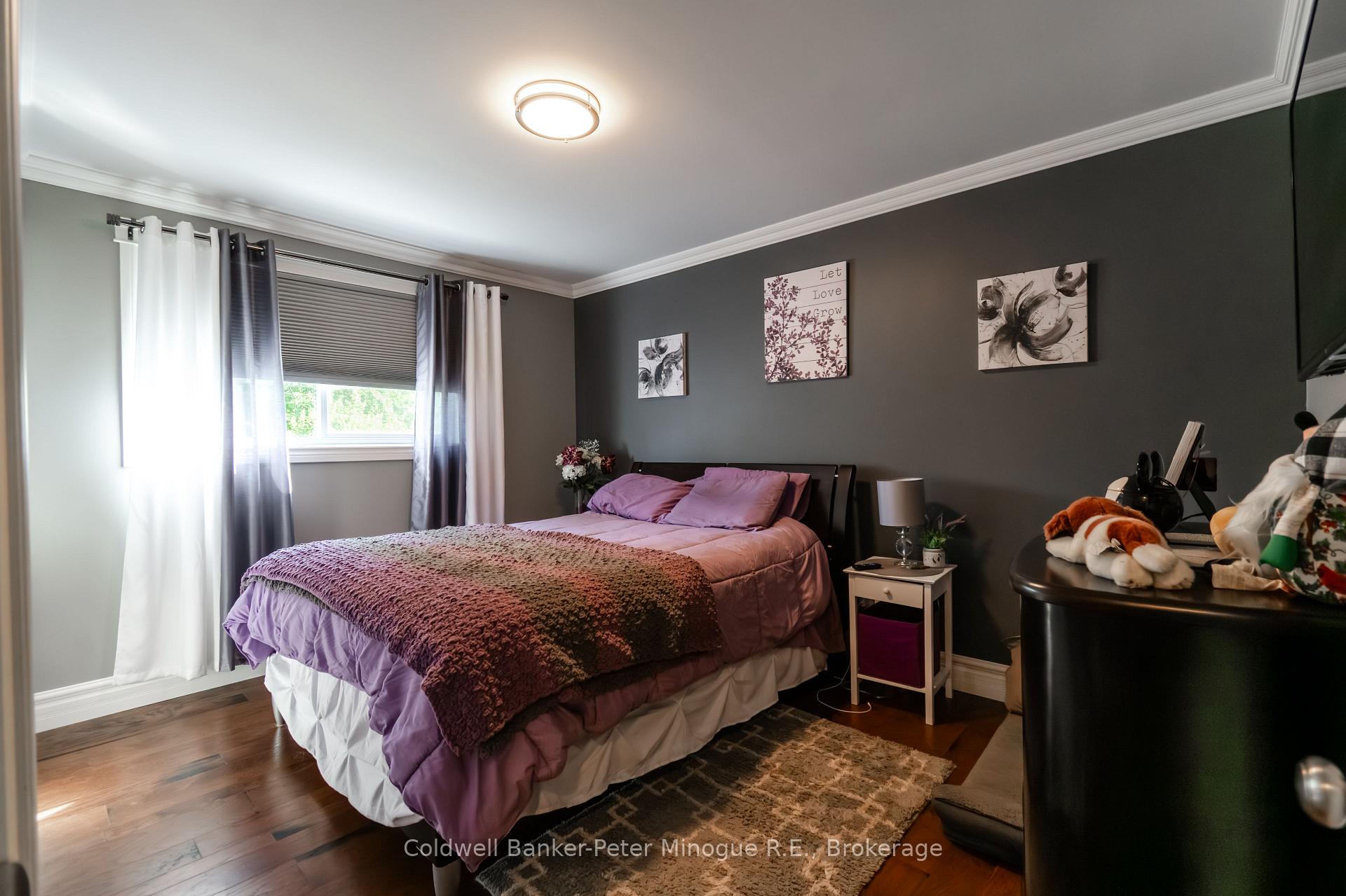 Photo 12 of 238 Crown Crescent, North Bay, Birchaven — HOMEH