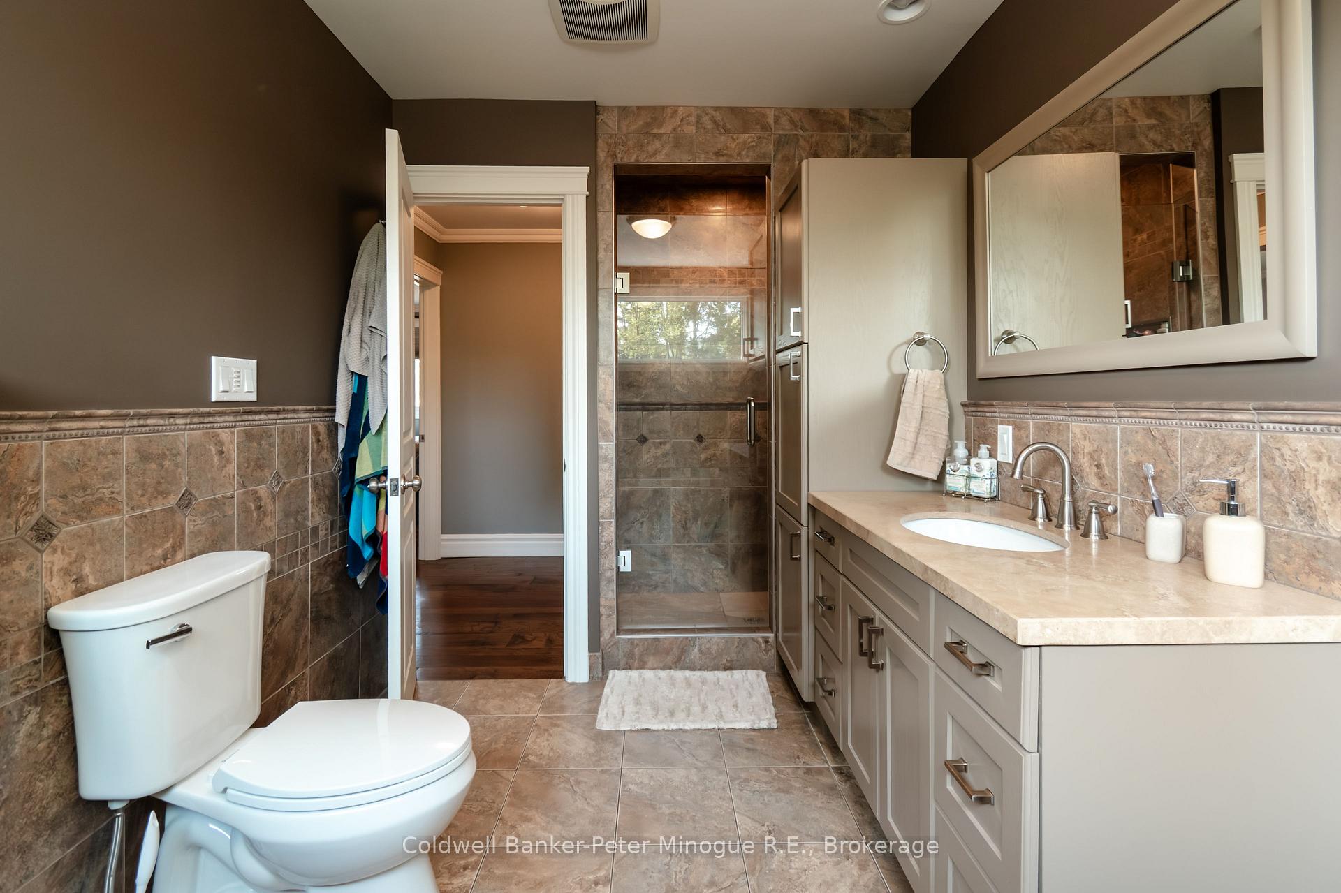 Photo 16 of 238 Crown Crescent, North Bay, Birchaven — HOMEH