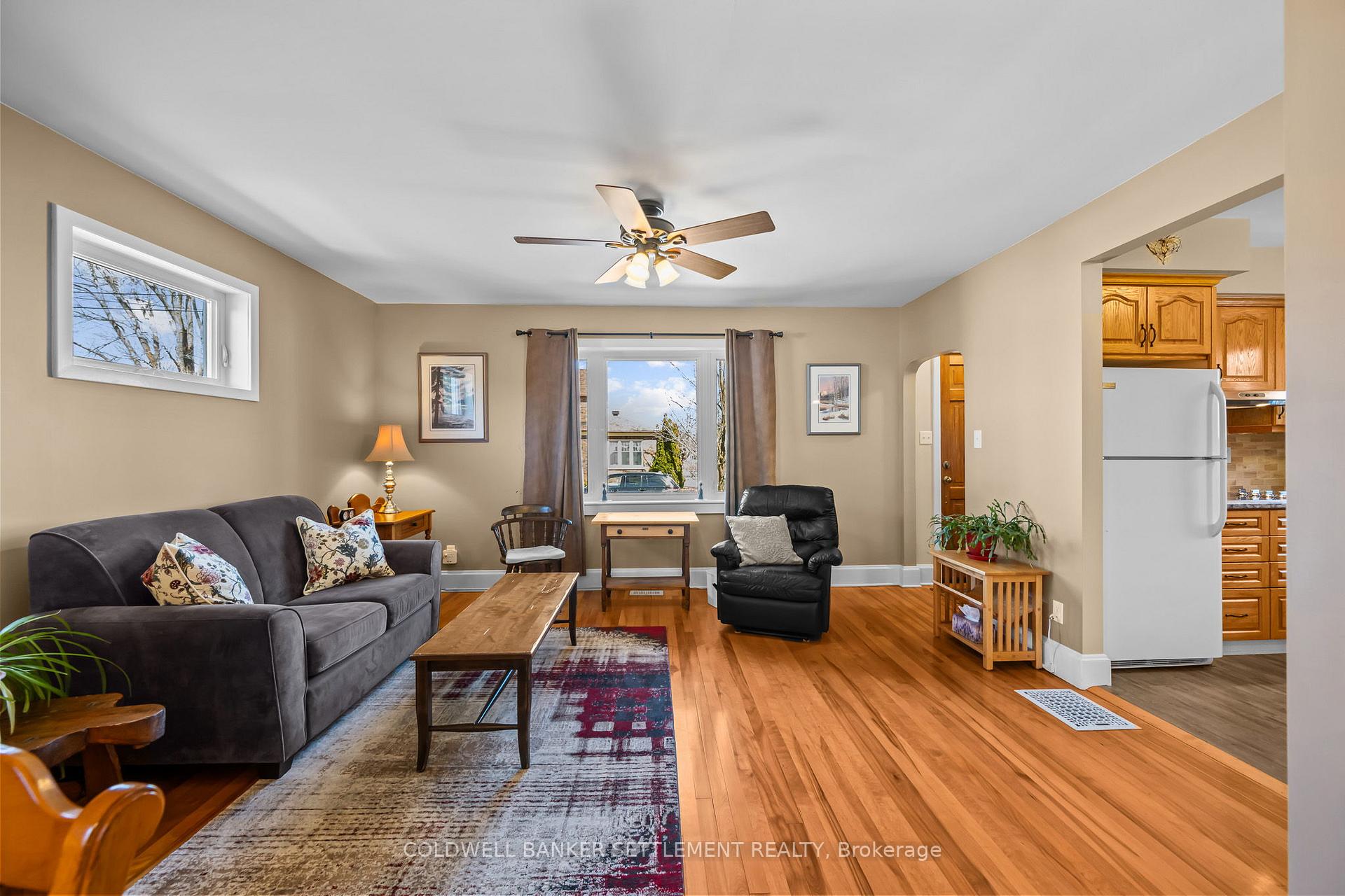 Photo 7 of 86 Drummond Street E, Perth — HOMEH