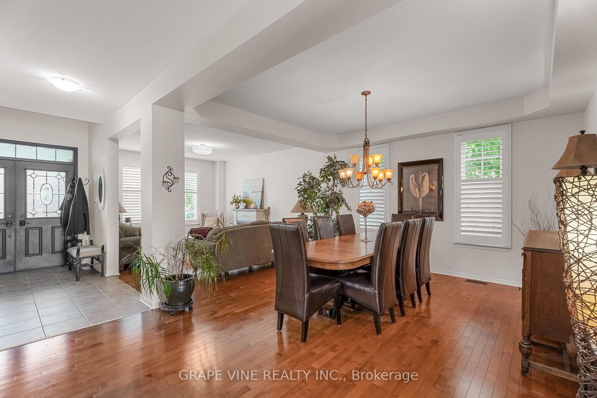 Photo 14 of 421 Keith Crescent, Ottawa, Mer Bleue/Bradley Estates/Anderson Park — HOMEH