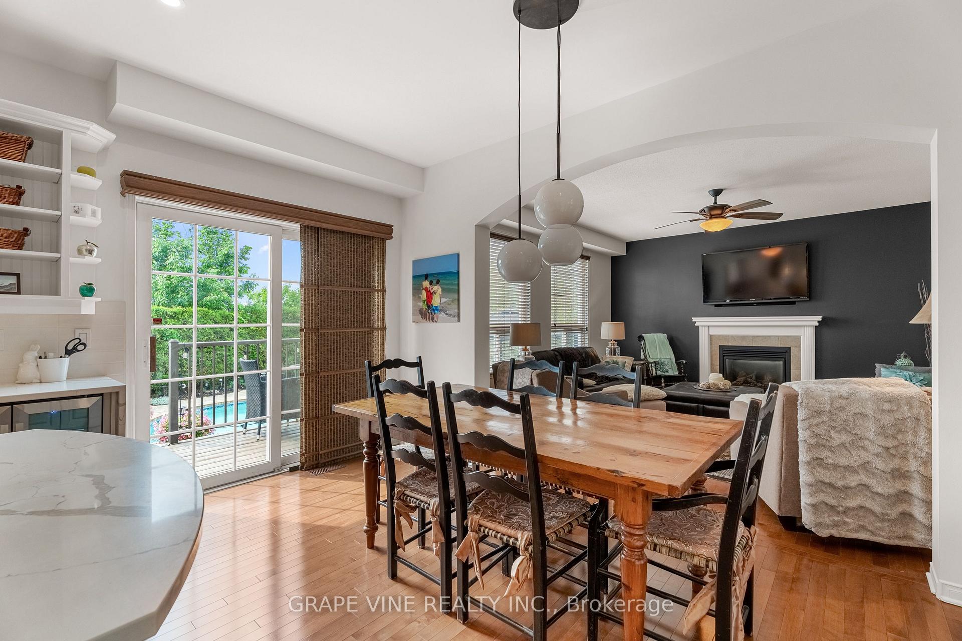 Photo 22 of 421 Keith Crescent, Ottawa, Mer Bleue/Bradley Estates/Anderson Park — HOMEH
