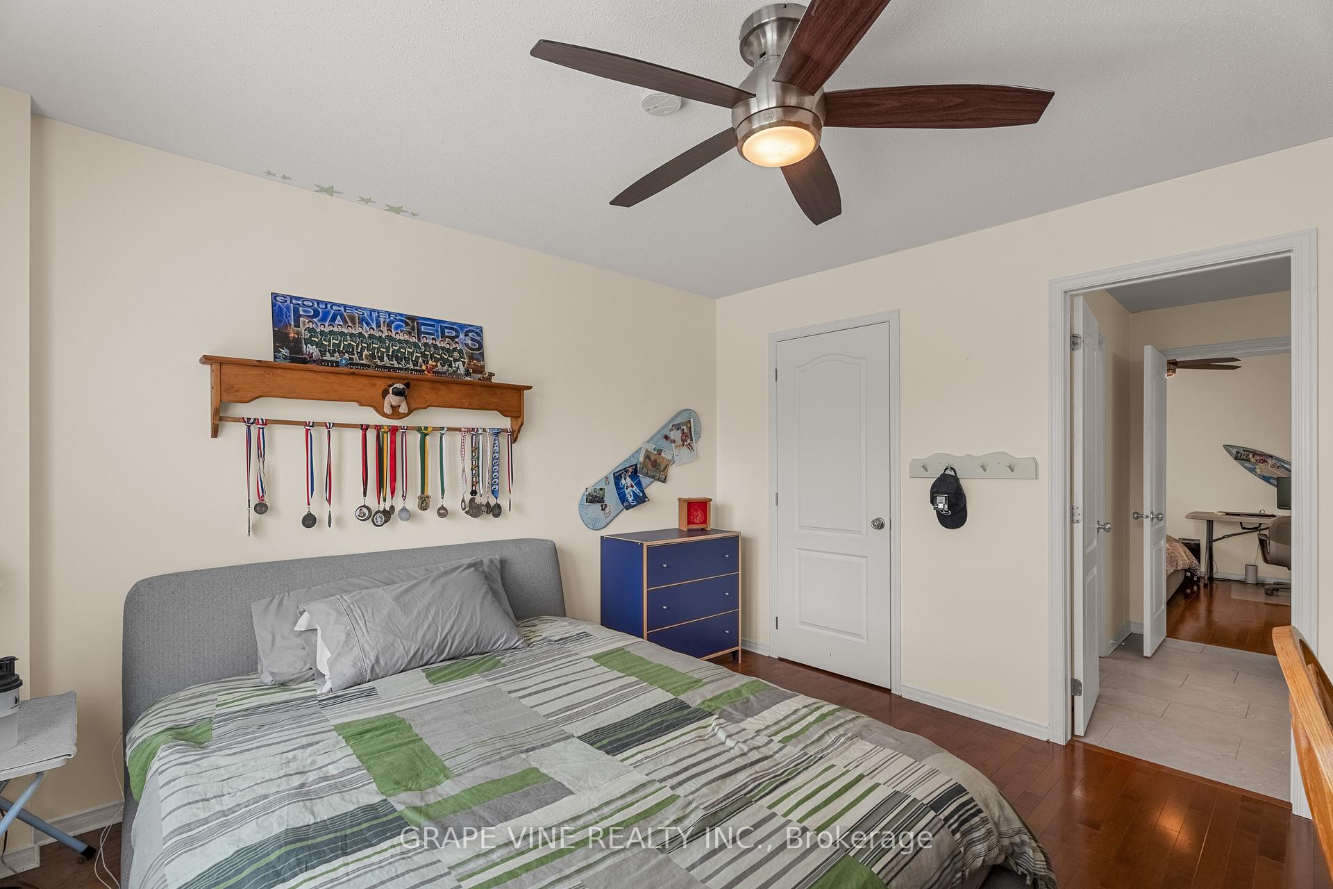 Photo 33 of 421 Keith Crescent, Ottawa, Mer Bleue/Bradley Estates/Anderson Park — HOMEH