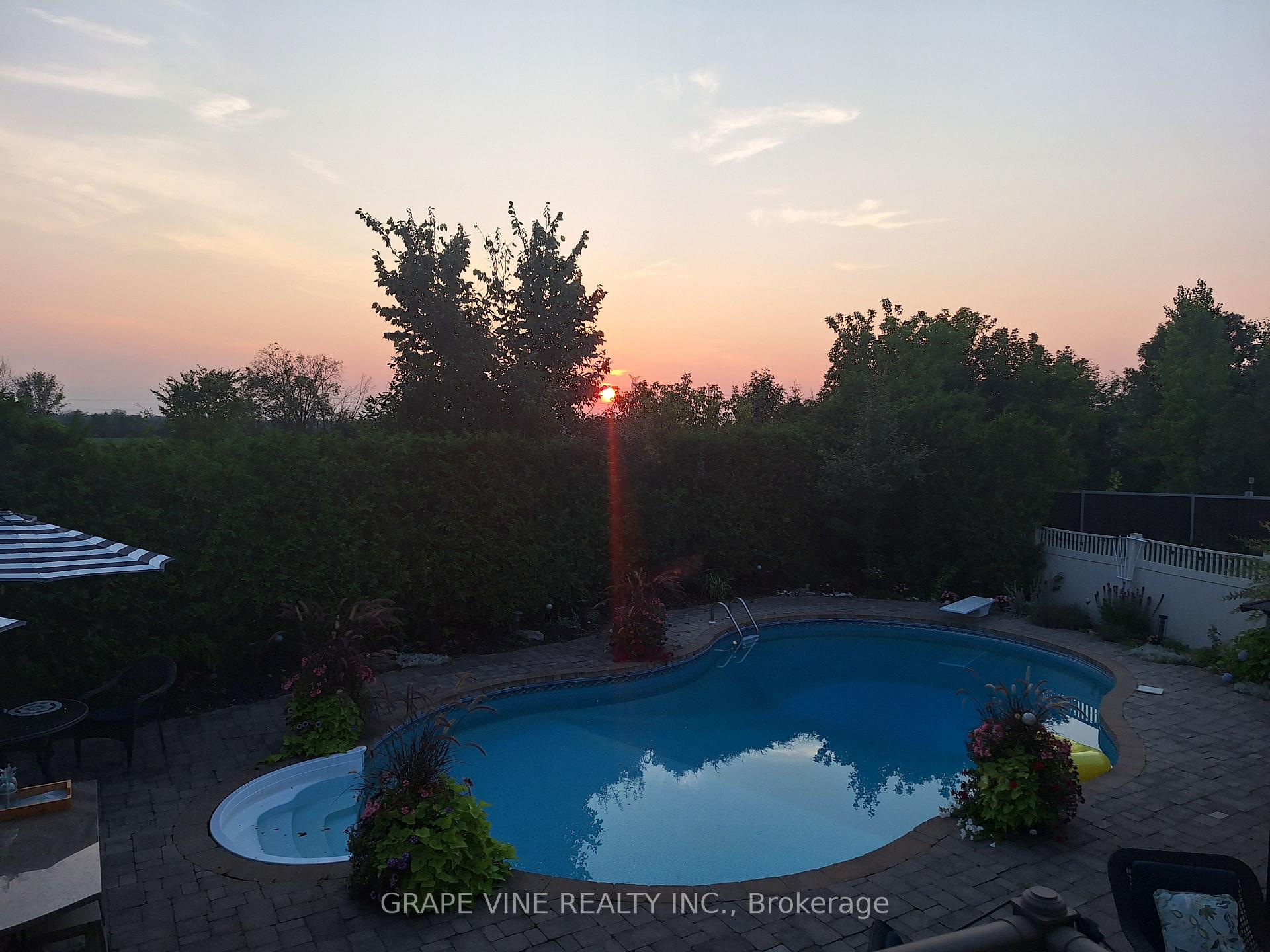 Photo 45 of 421 Keith Crescent, Ottawa, Mer Bleue/Bradley Estates/Anderson Park — HOMEH