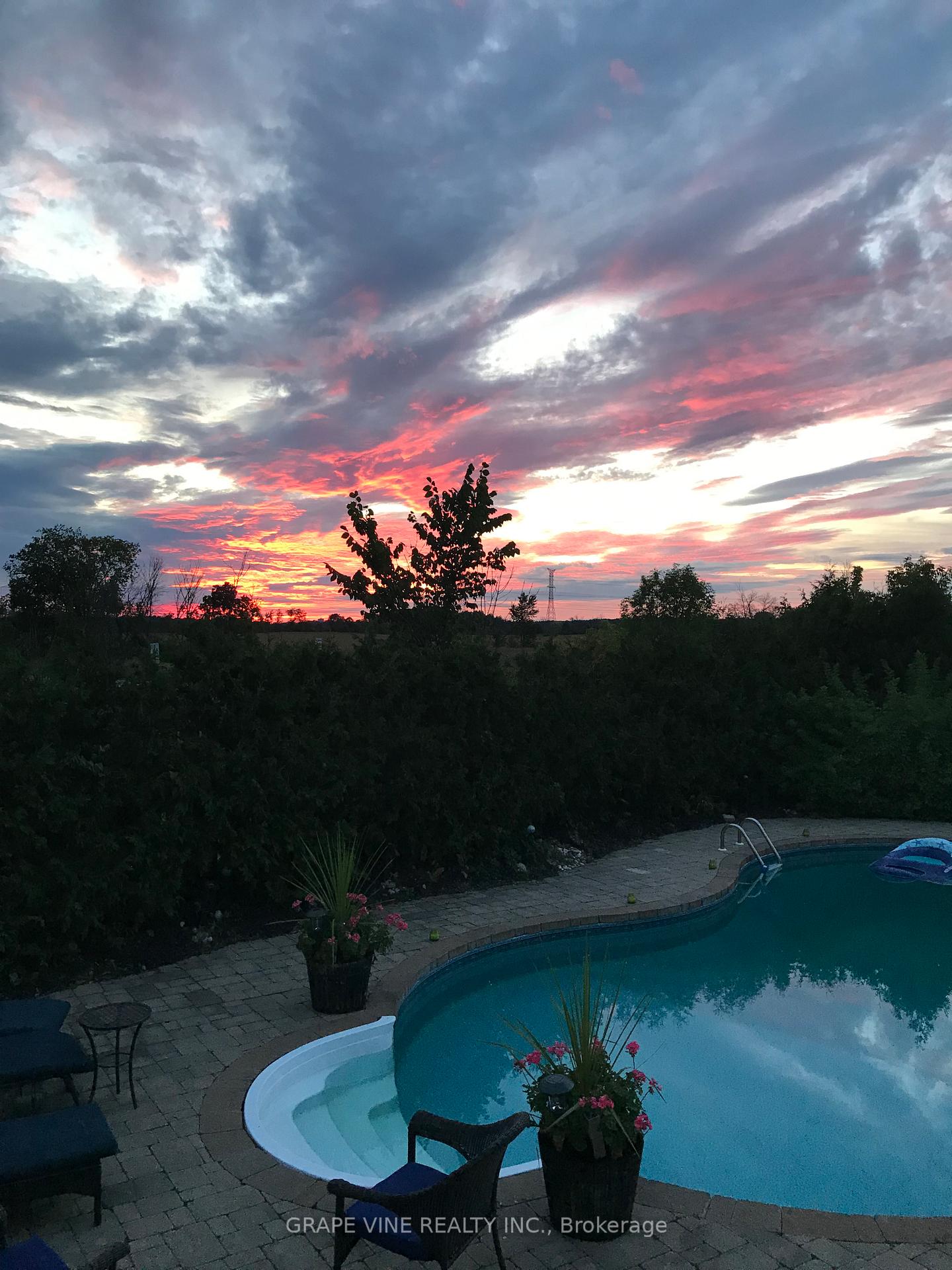 Photo 47 of 421 Keith Crescent, Ottawa, Mer Bleue/Bradley Estates/Anderson Park — HOMEH