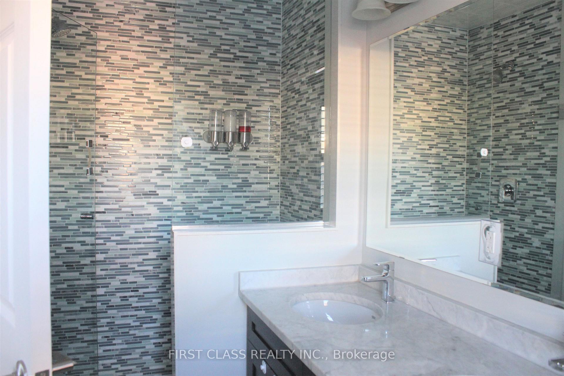 Photo 13 of 657 Langholm Street, Milton, Coates — HOMEH