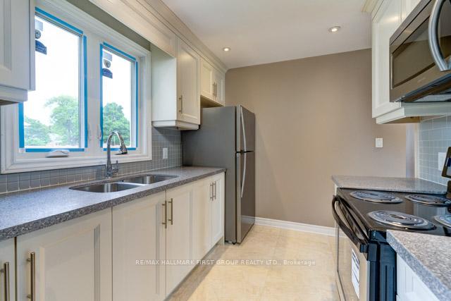 Photo 13 of 259 Stevenson Road N, Oshawa, McLaughlin — HOMEH