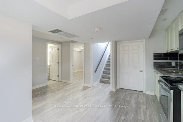 Photo 18 of 259 Stevenson Road N, Oshawa, McLaughlin — HOMEH