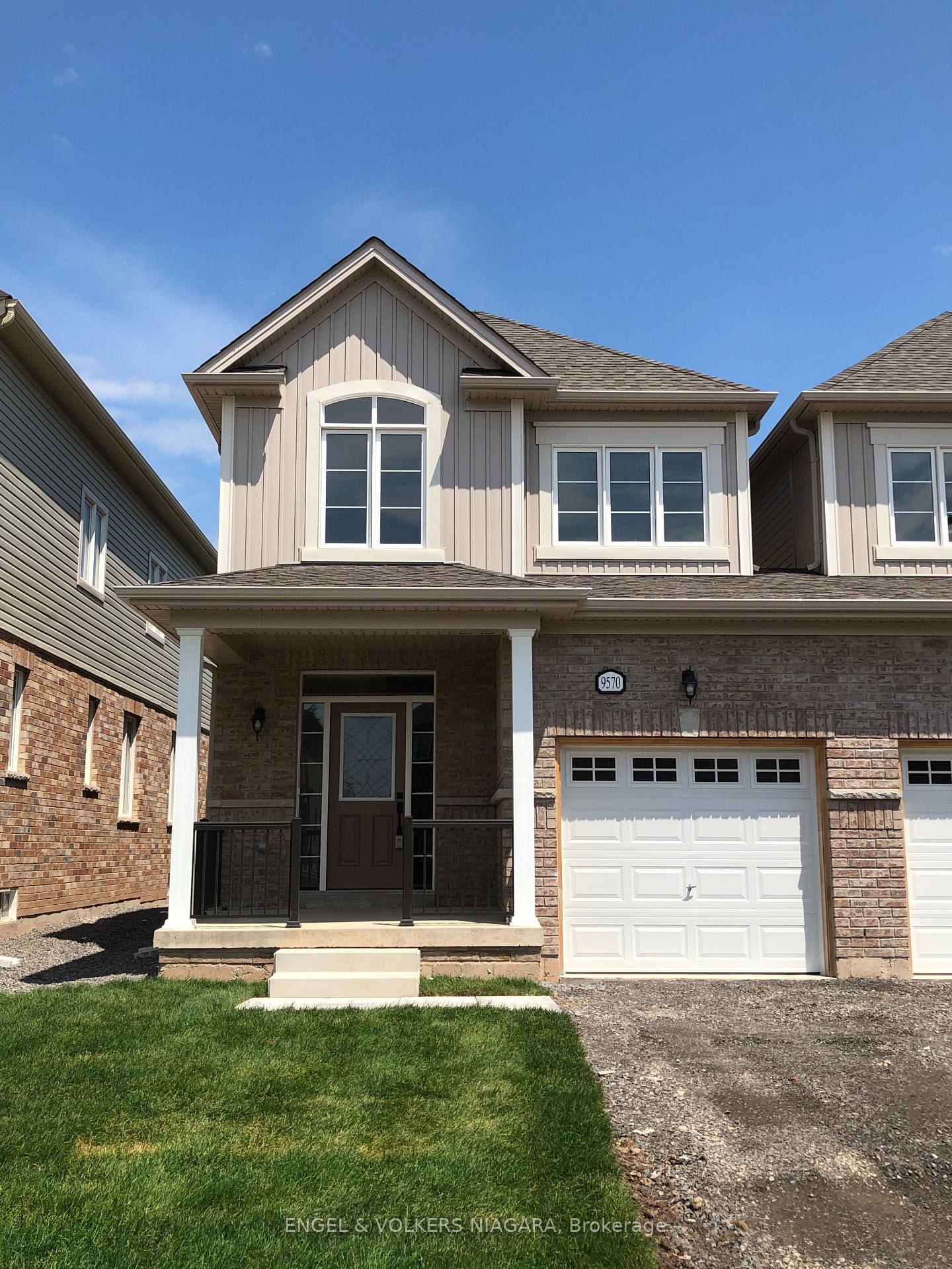Front of 9570 Tallgrass Avenue