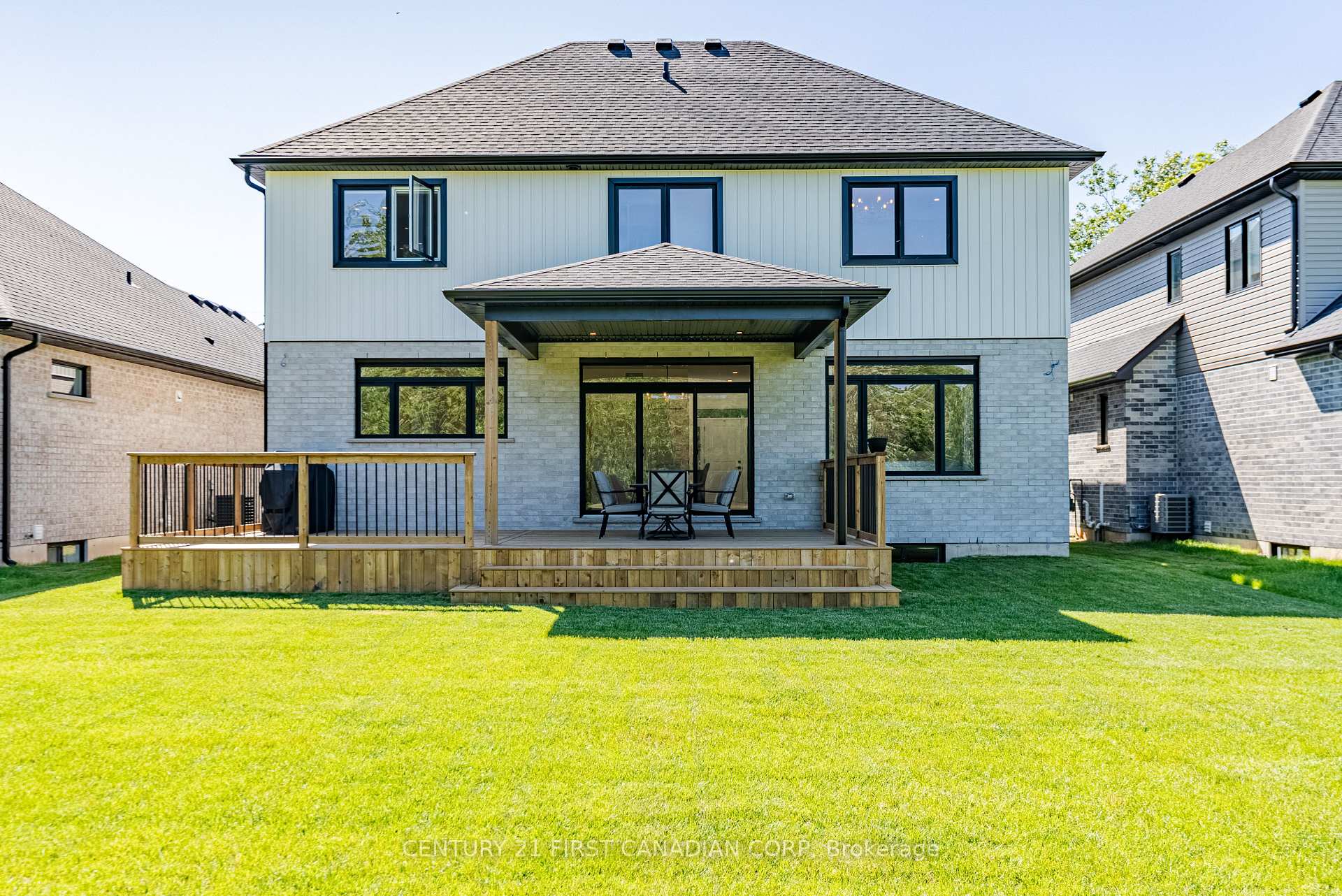Photo 48 of 90 Queen Street, North Middlesex, Alisa Craig — HOMEH