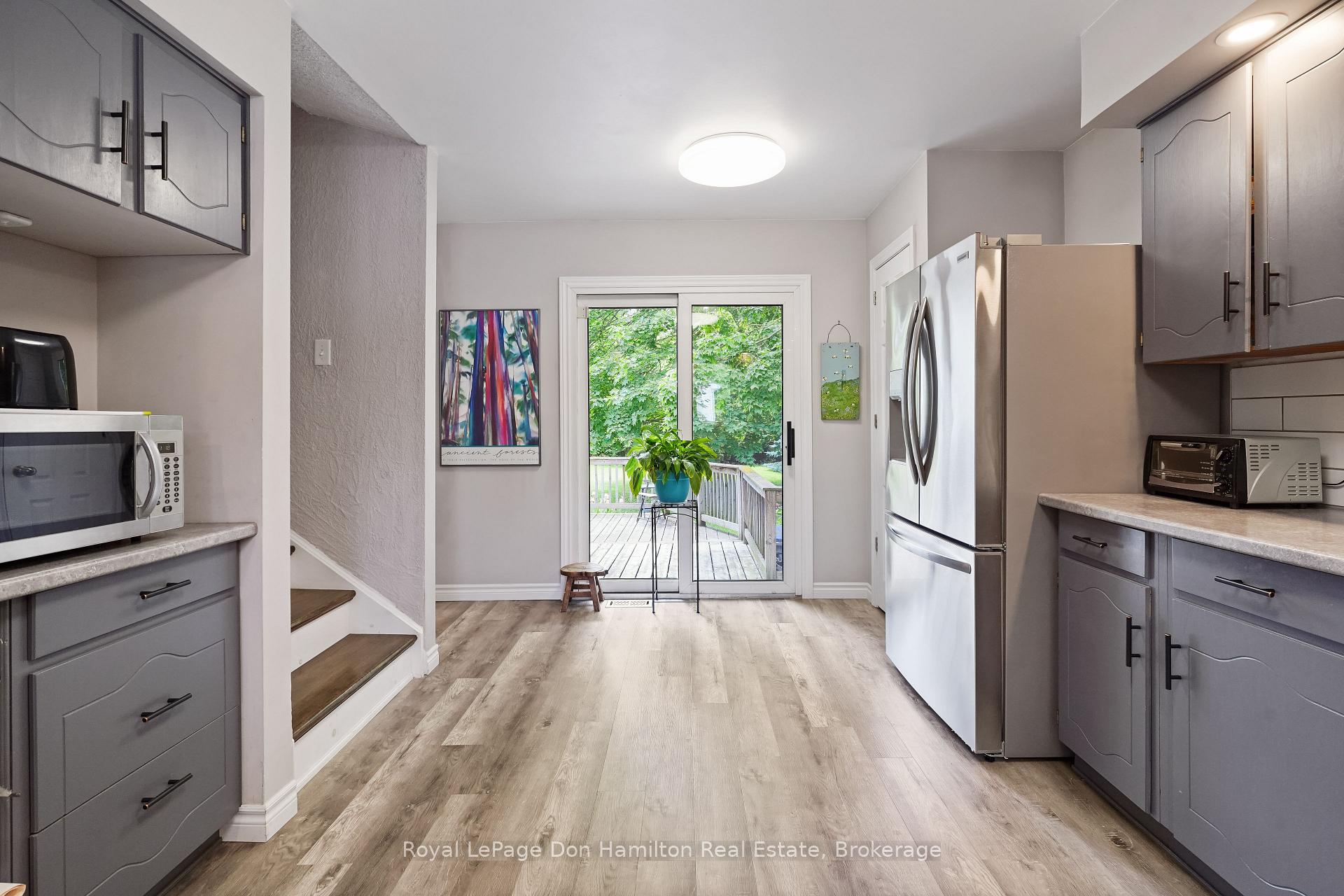 Photo 10 of 410 Elma Street E, North Perth, Listowel — HOMEH