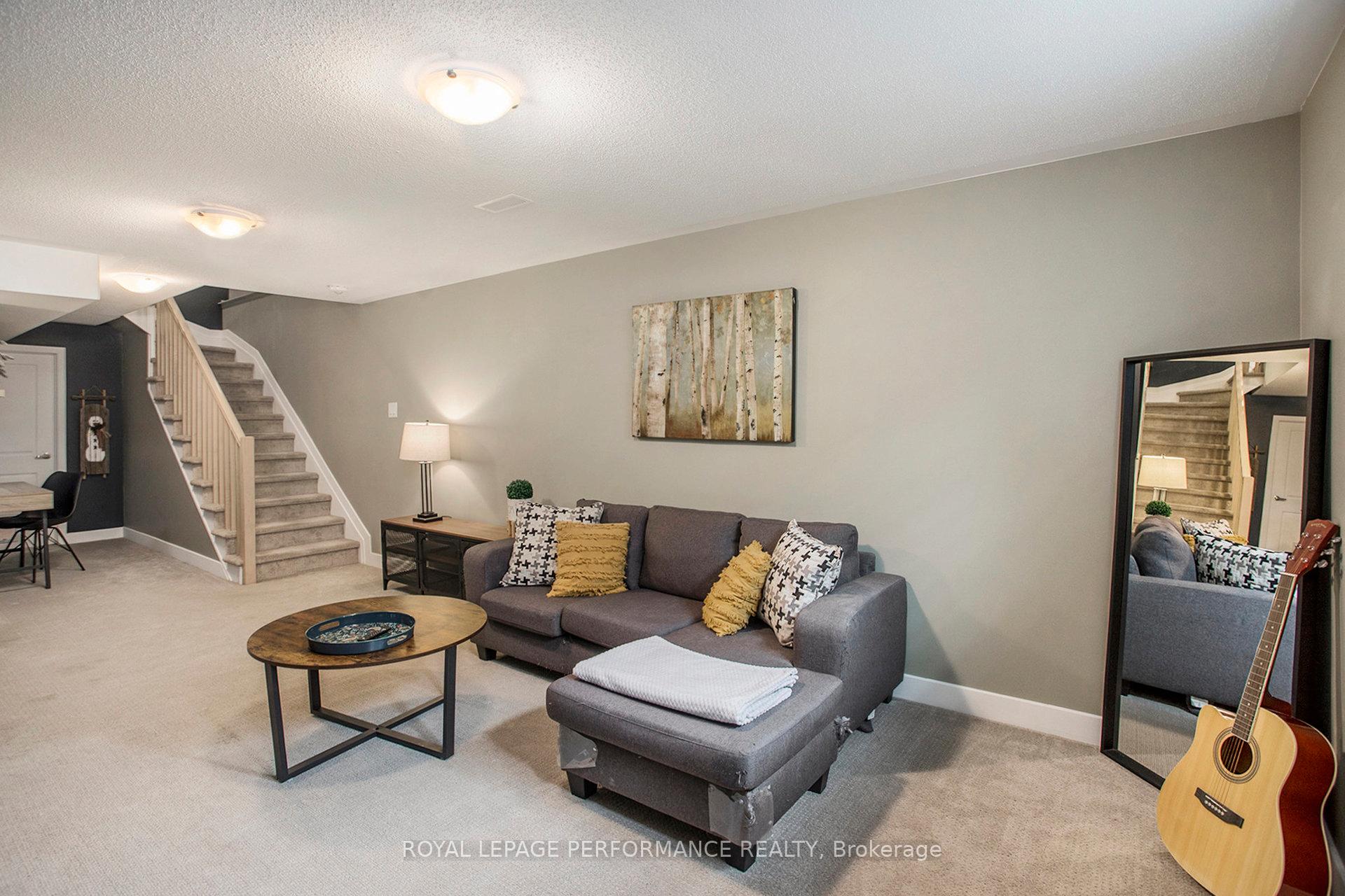 Photo 19 of 323 Joshua Street, Ottawa, Mer Bleue/Bradley Estates/Anderson Park — HOMEH