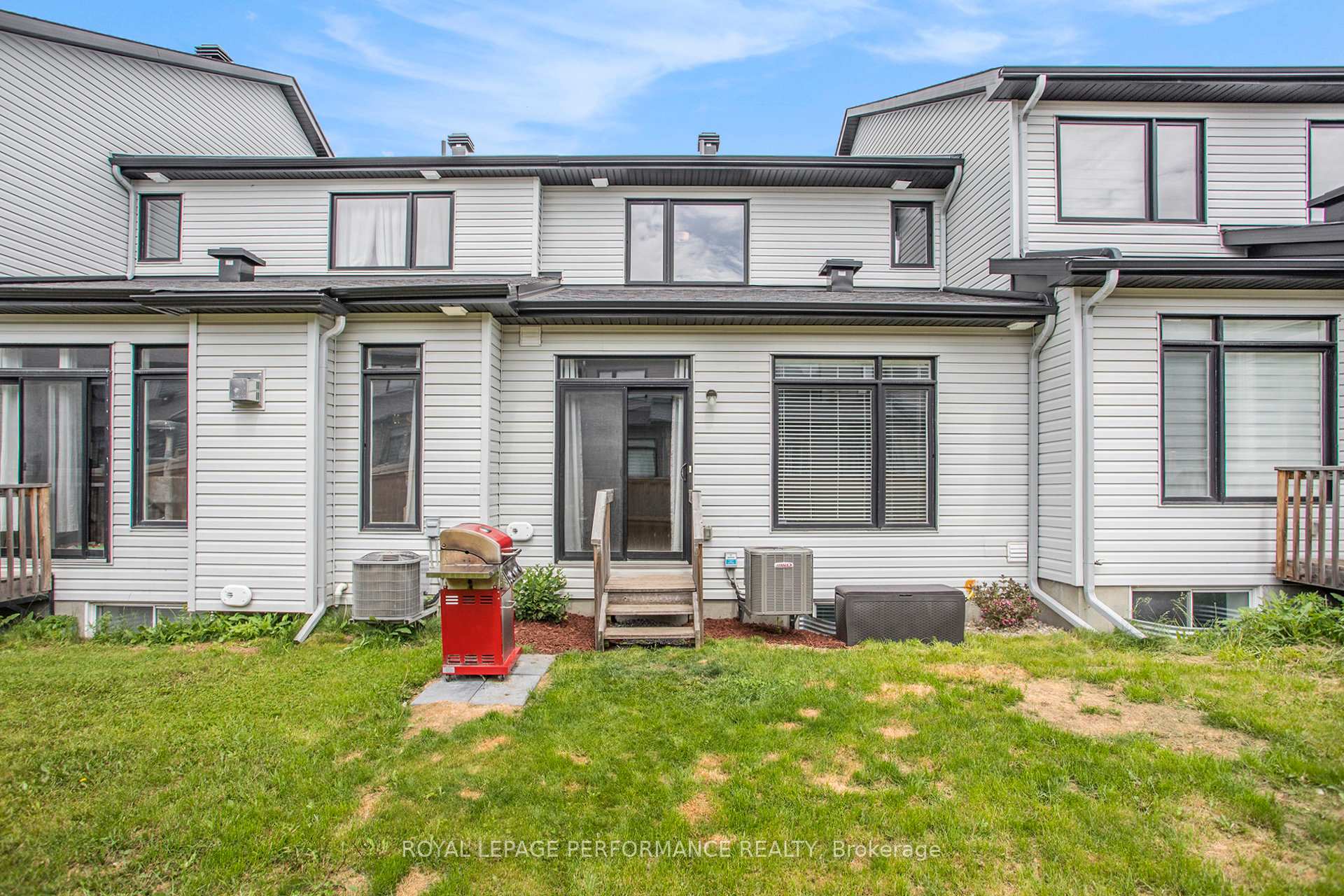 Photo 25 of 323 Joshua Street, Ottawa, Mer Bleue/Bradley Estates/Anderson Park — HOMEH