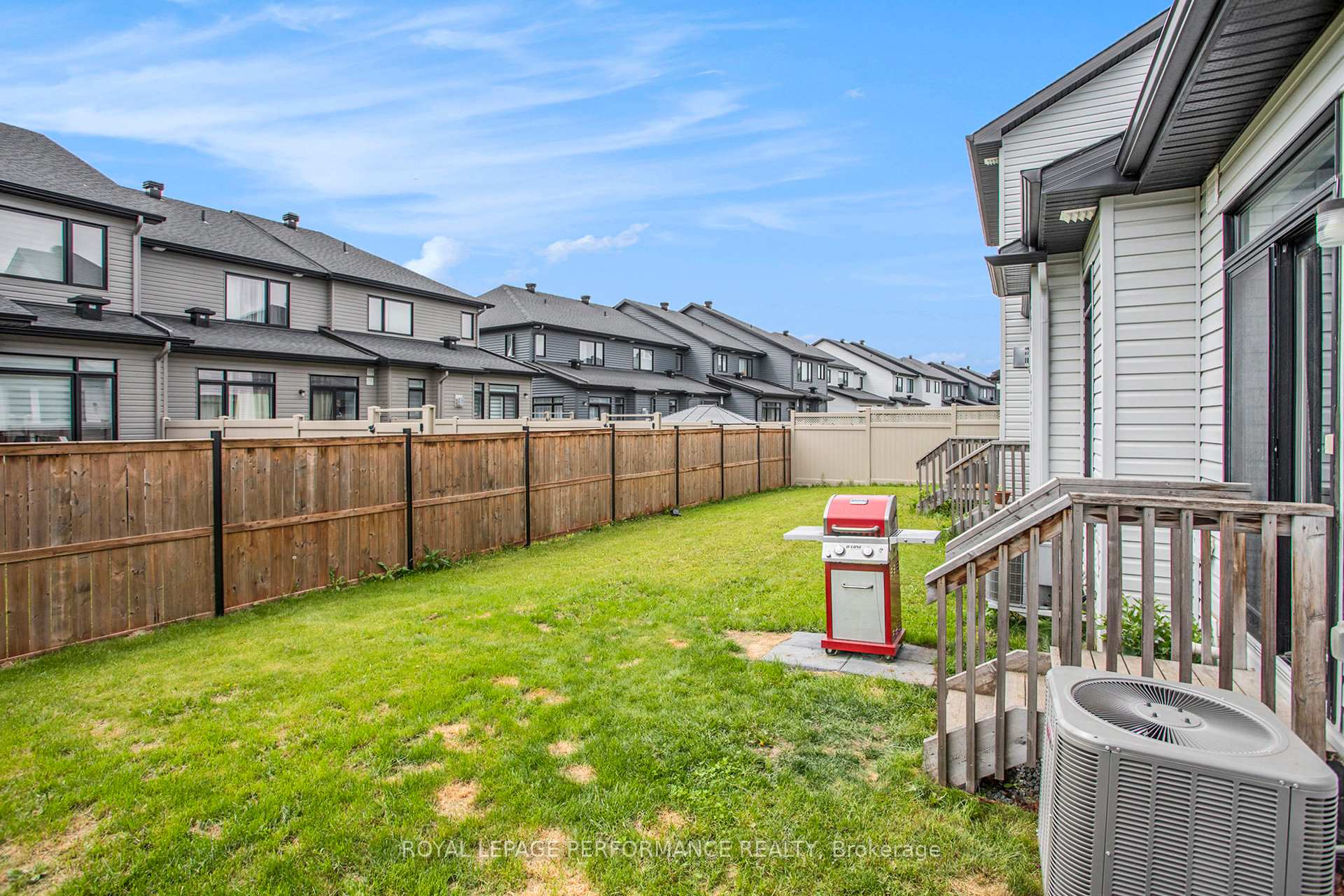 Photo 26 of 323 Joshua Street, Ottawa, Mer Bleue/Bradley Estates/Anderson Park — HOMEH