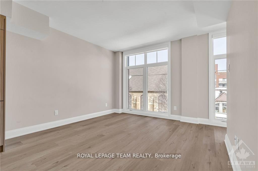 Photo 4 of Unit 2, 58 Florence Street, Ottawa, Ottawa Centre — HOMEH