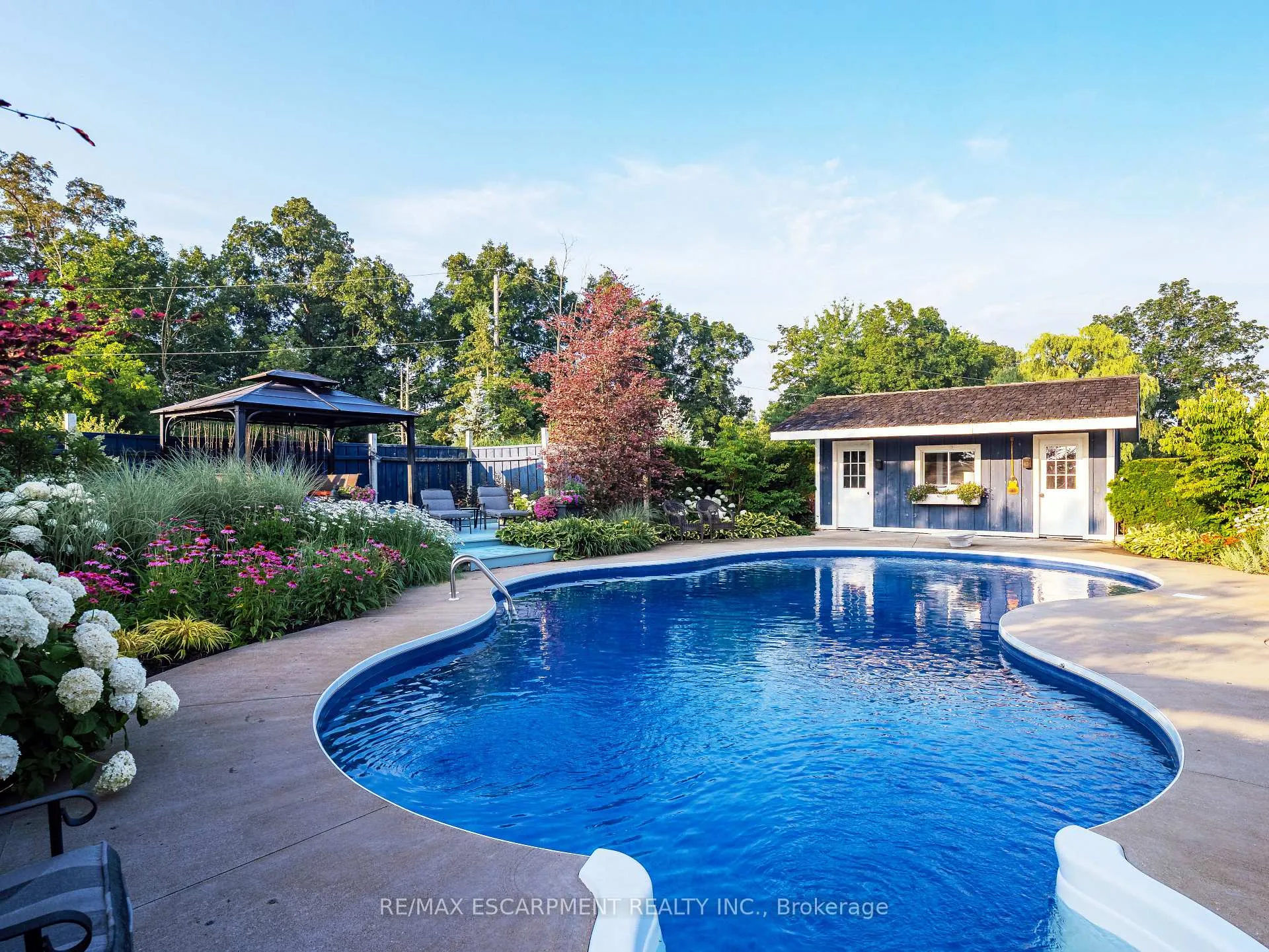 Photo 5 of 7804 Schisler Road, Niagara Falls, Schisler — HOMEH