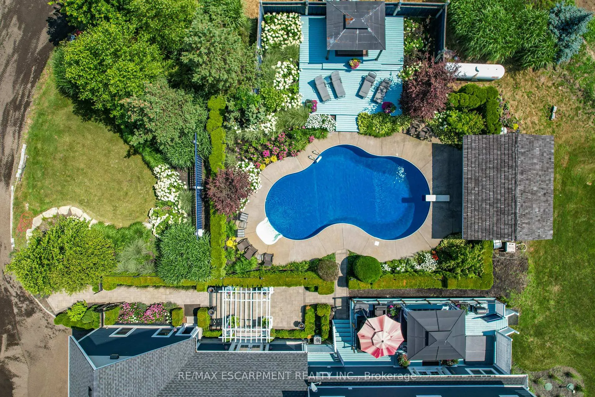 Photo 7 of 7804 Schisler Road, Niagara Falls, Schisler — HOMEH