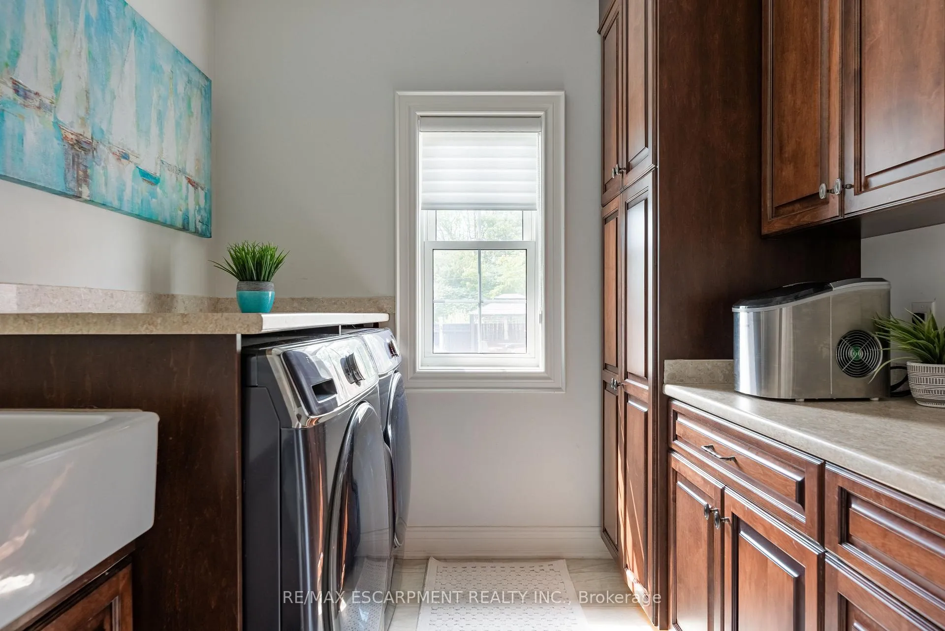 Photo 23 of 7804 Schisler Road, Niagara Falls, Schisler — HOMEH