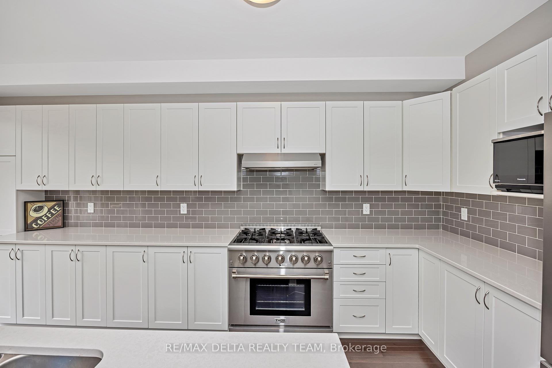 Photo 11 of 270 Aquarium Avenue, Ottawa, Avalon West — HOMEH