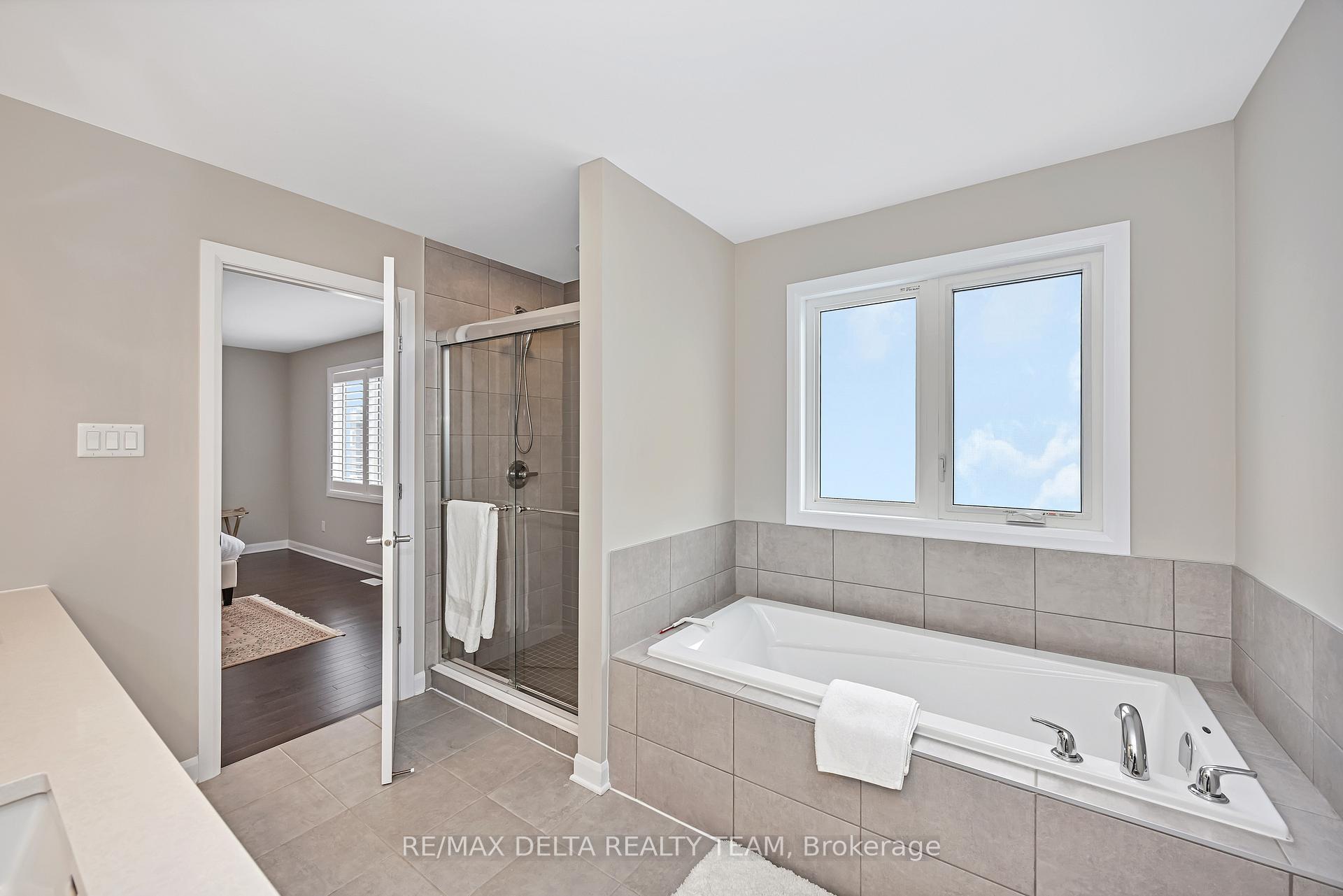 Photo 20 of 270 Aquarium Avenue, Ottawa, Avalon West — HOMEH
