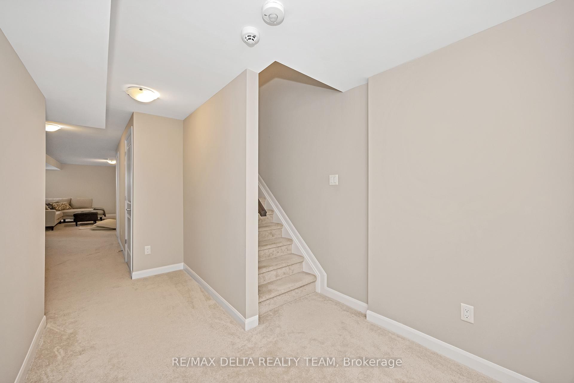Photo 24 of 270 Aquarium Avenue, Ottawa, Avalon West — HOMEH