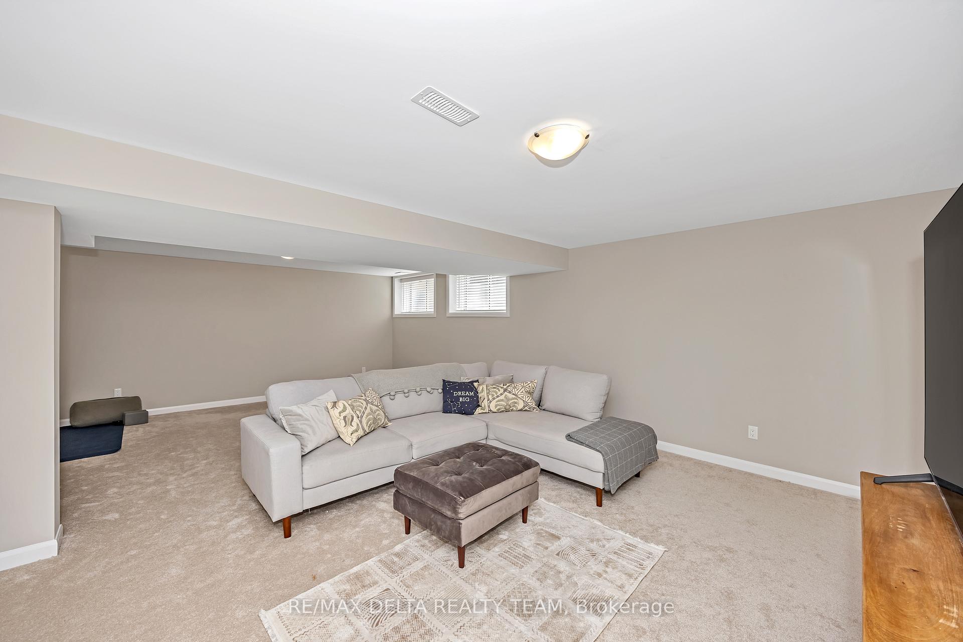 Photo 26 of 270 Aquarium Avenue, Ottawa, Avalon West — HOMEH