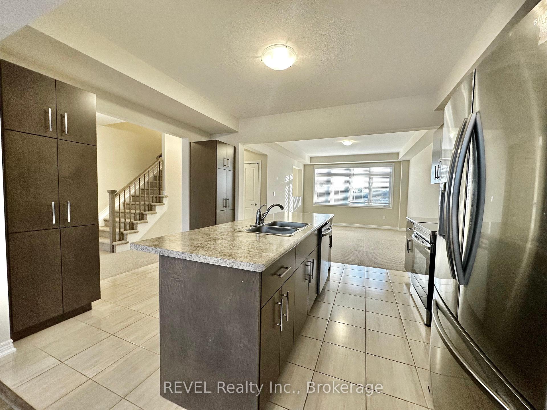 Photo 8 of 46 Summersides Boulevard E, Pelham, Fonthill — HOMEH