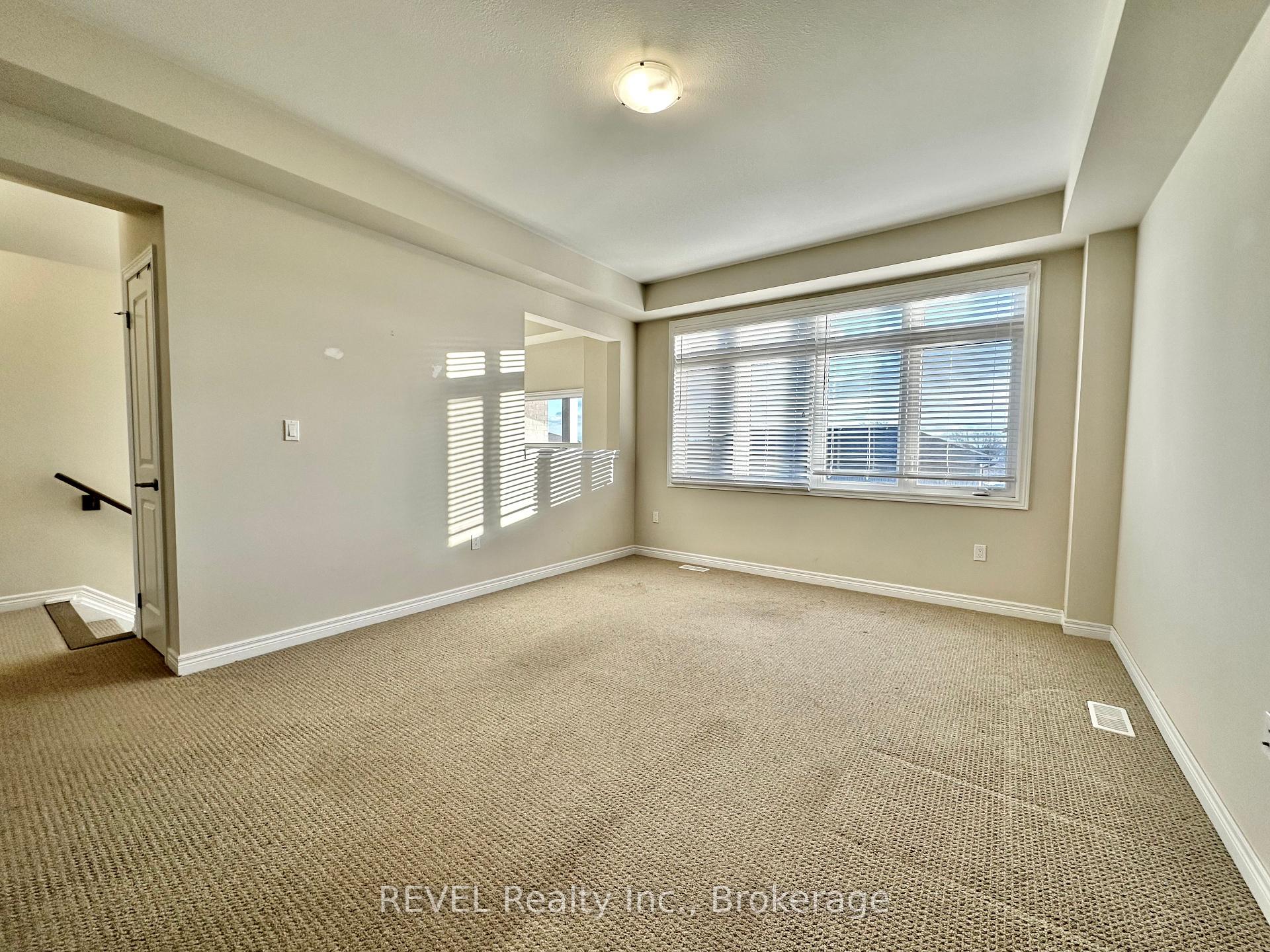 Photo 11 of 46 Summersides Boulevard E, Pelham, Fonthill — HOMEH
