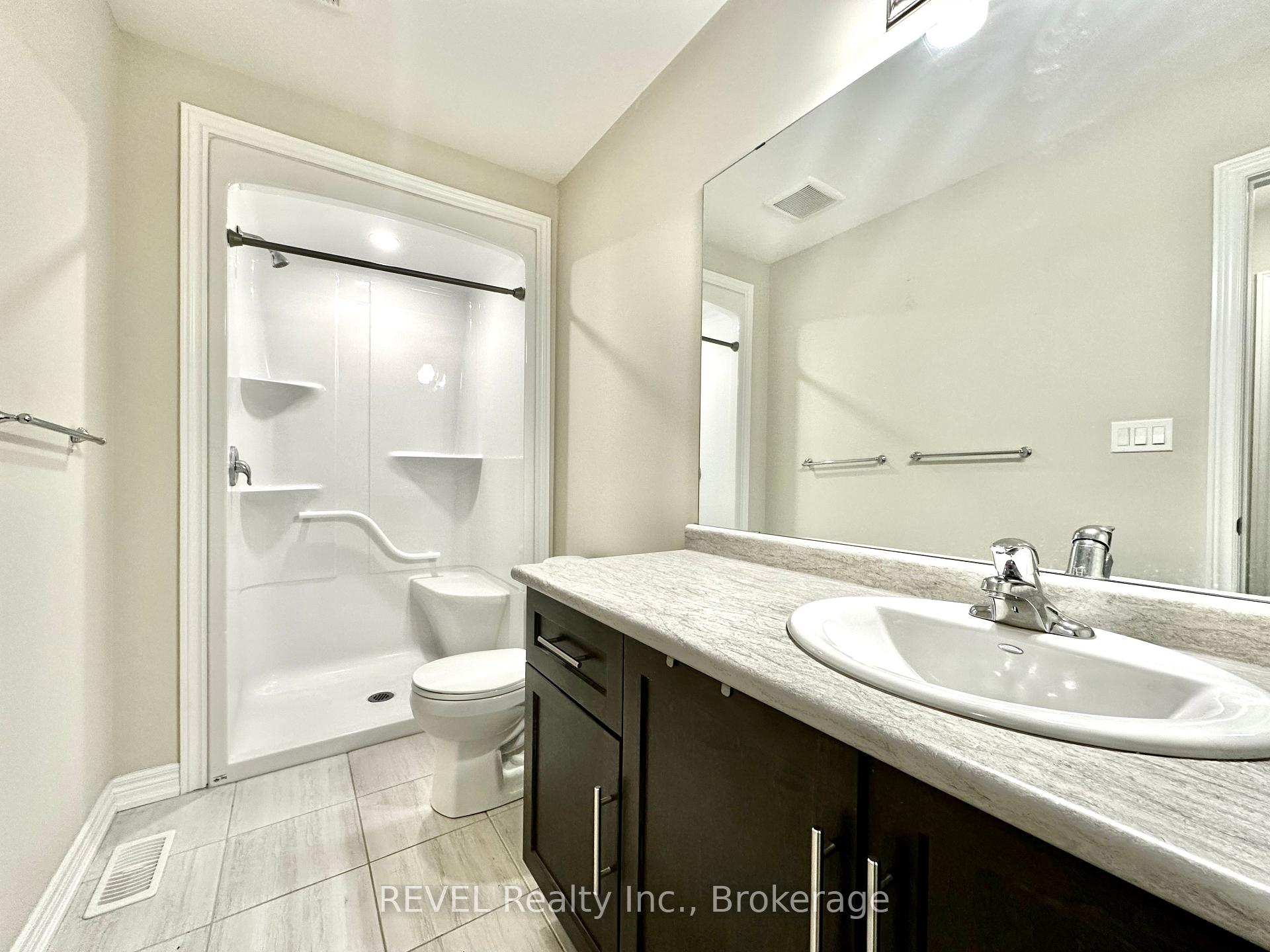 Photo 22 of 46 Summersides Boulevard E, Pelham, Fonthill — HOMEH