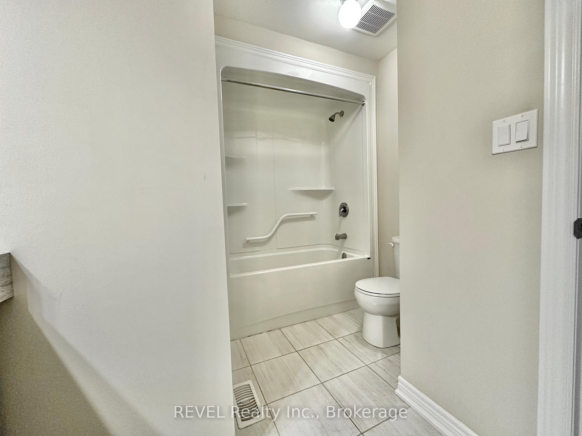 Photo 26 of 46 Summersides Boulevard E, Pelham, Fonthill — HOMEH