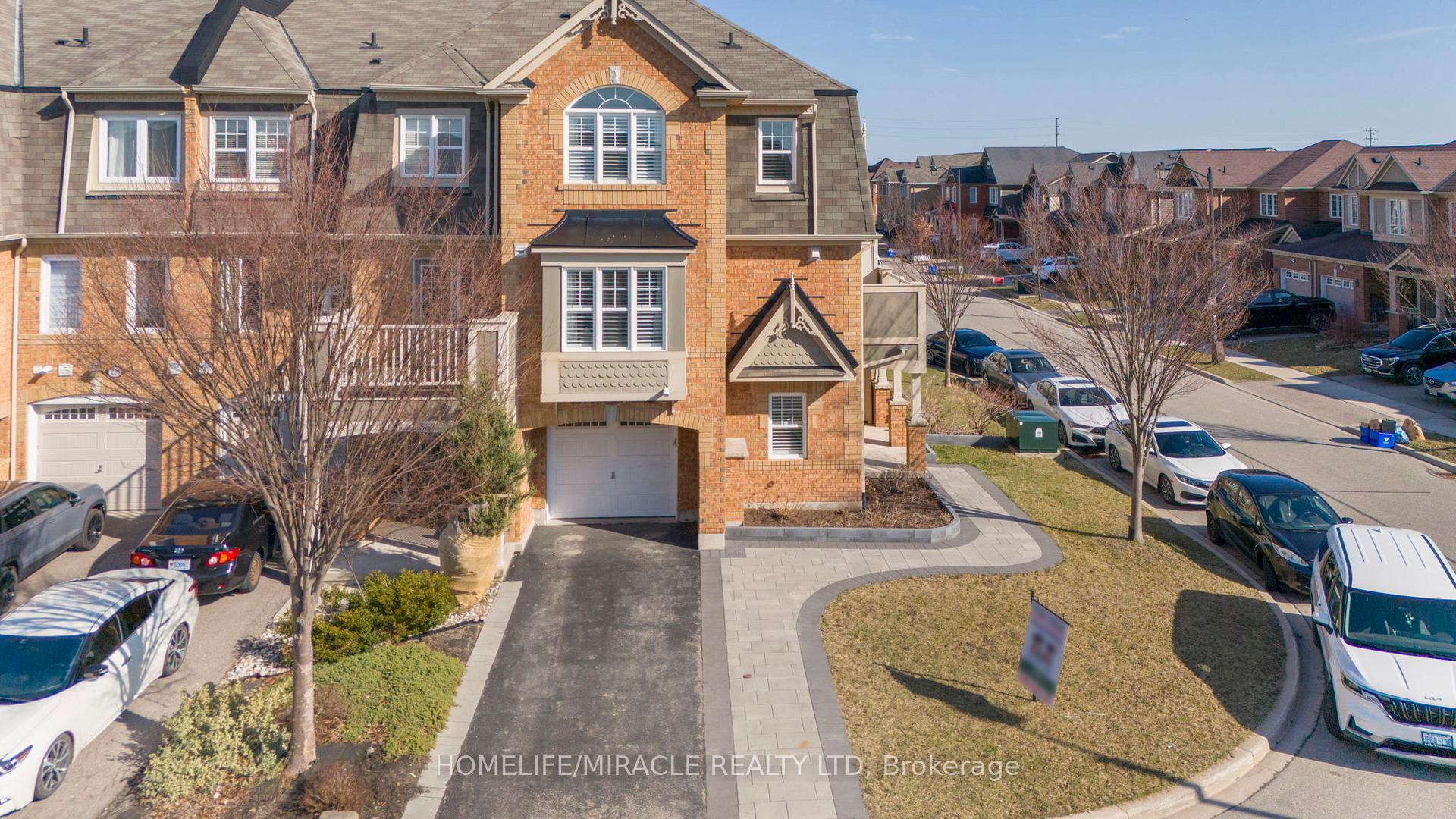 Photo 3 of 254 Mortimer Crescent, Milton, Harrison — HOMEH