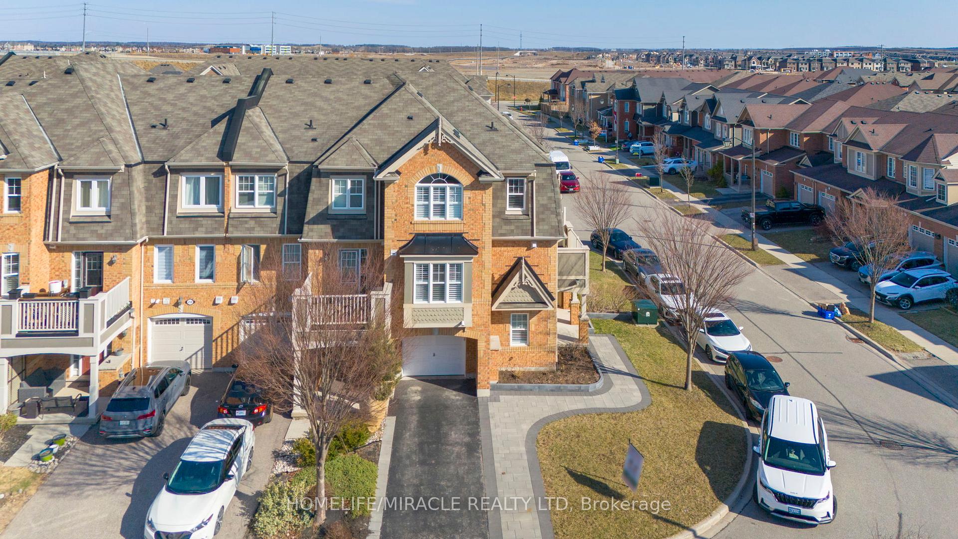 Photo 5 of 254 Mortimer Crescent, Milton, Harrison — HOMEH
