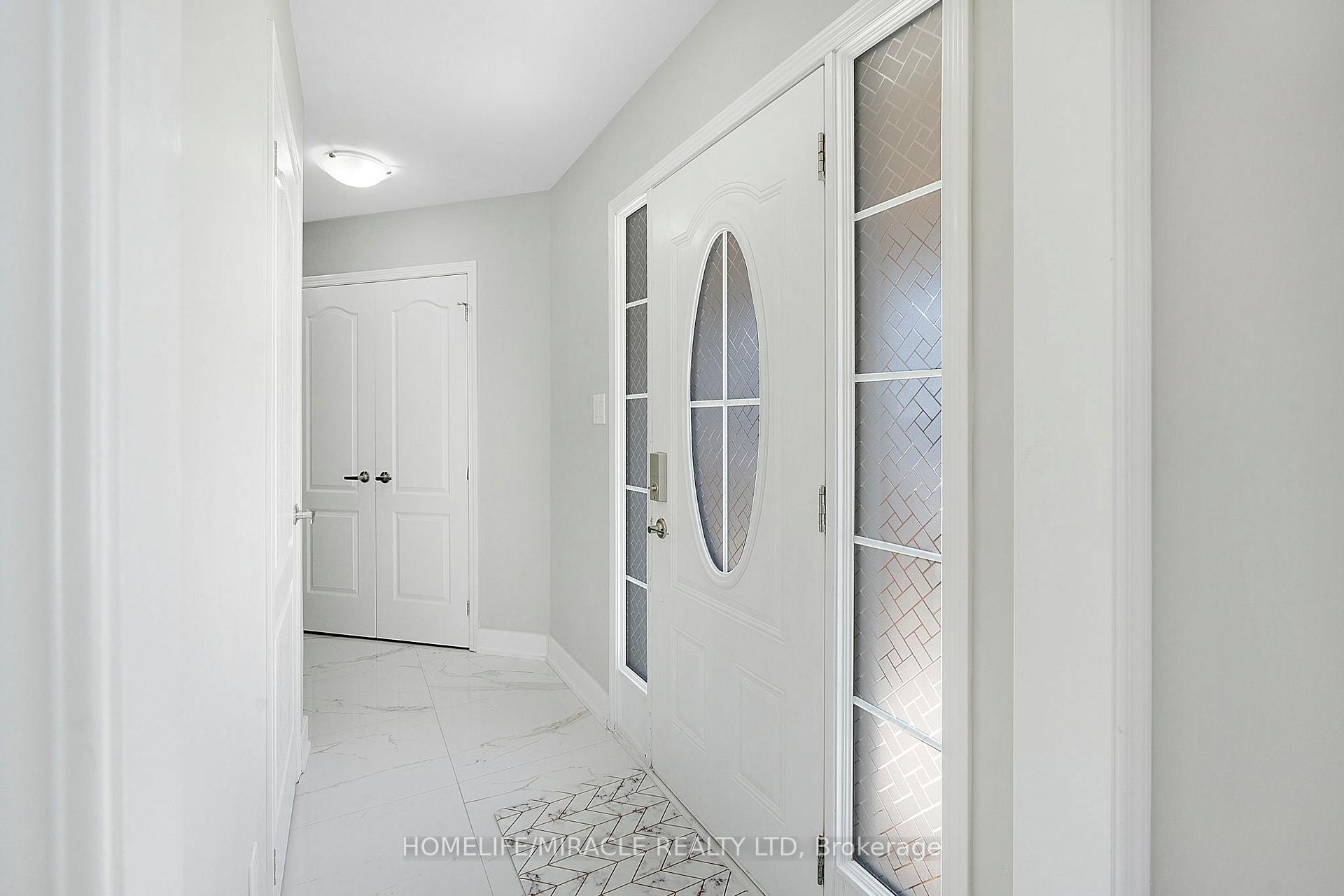 Photo 10 of 254 Mortimer Crescent, Milton, Harrison — HOMEH
