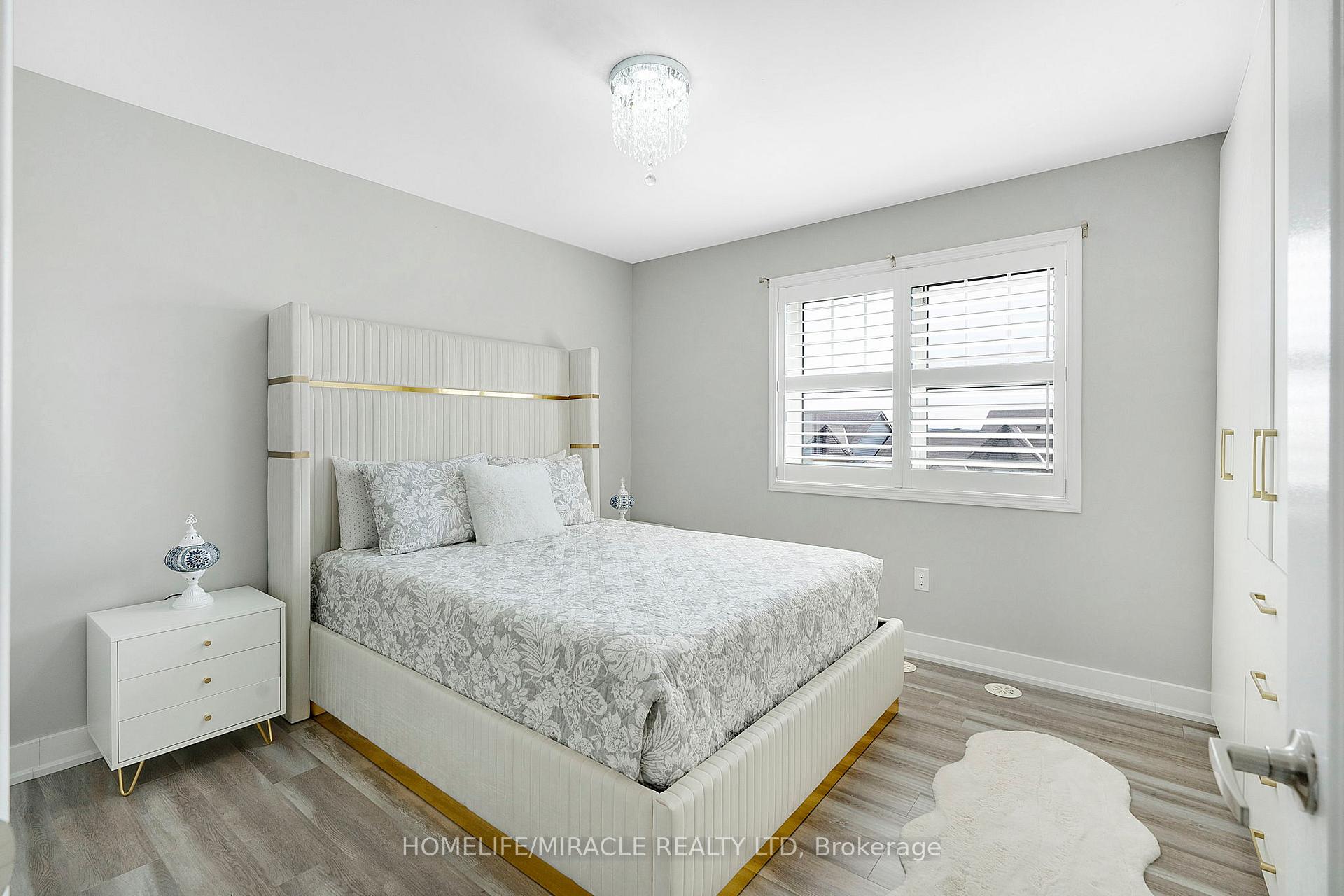 Photo 33 of 254 Mortimer Crescent, Milton, Harrison — HOMEH