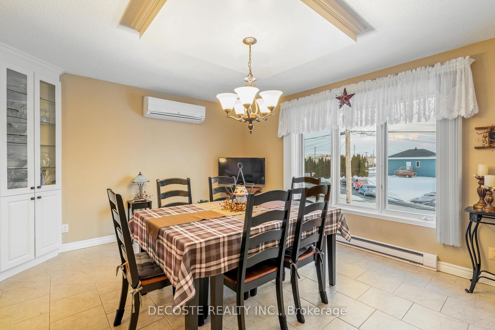 Photo 7 of 75 Tonia Street, North Glengarry, Alexandria — HOMEH
