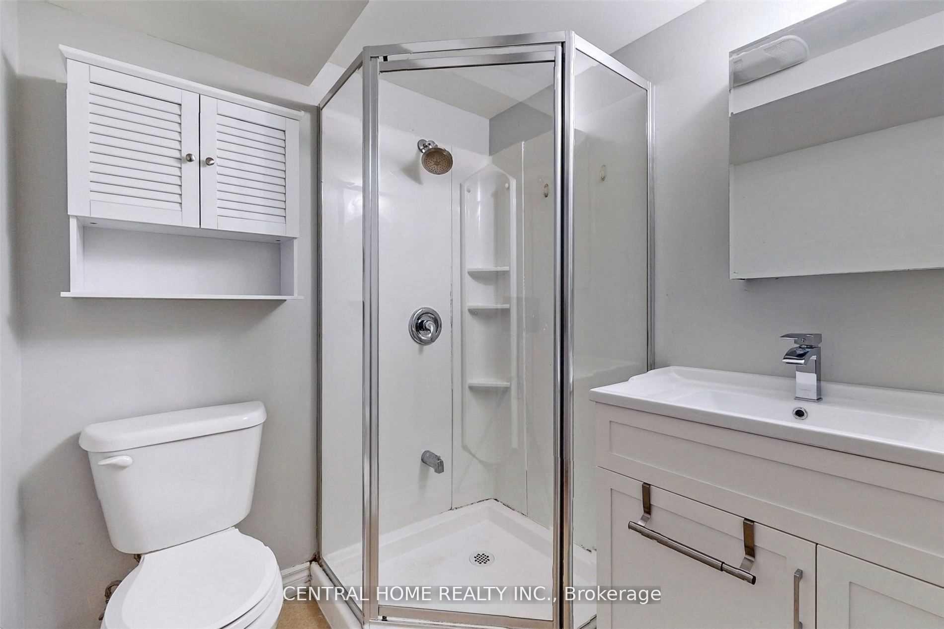 Photo 6 of Unit Bsmt, 6 Harness Circle, Markham, Milliken Mills East — HOMEH