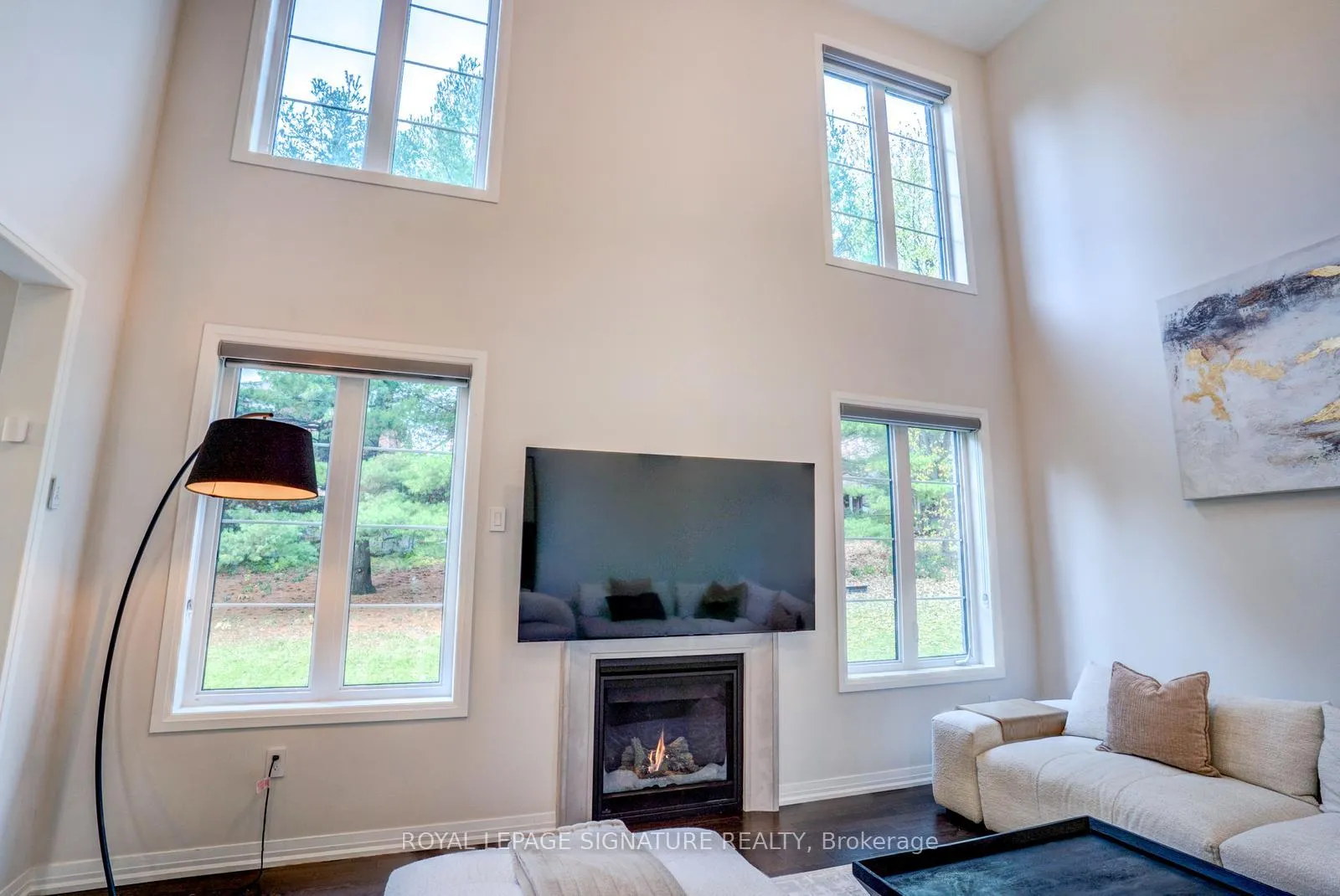 Photo 9 of 99 Bethpage Crescent, Newmarket, Glenway Estates — HOMEH