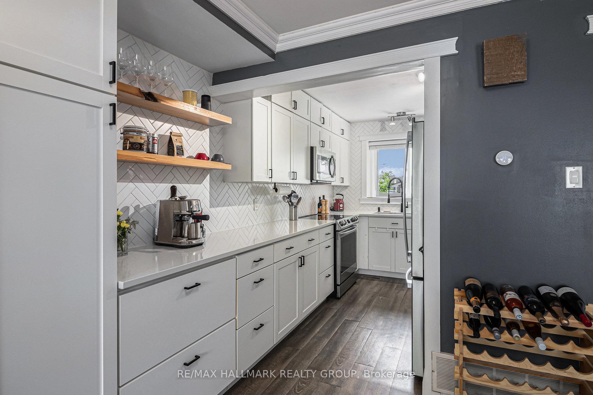Photo 5 of 1847 Brousseau Crescent, Ottawa, Chateauneuf — HOMEH