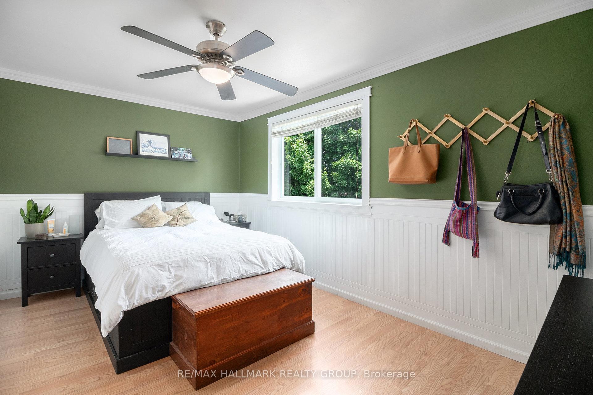 Photo 15 of 1847 Brousseau Crescent, Ottawa, Chateauneuf — HOMEH