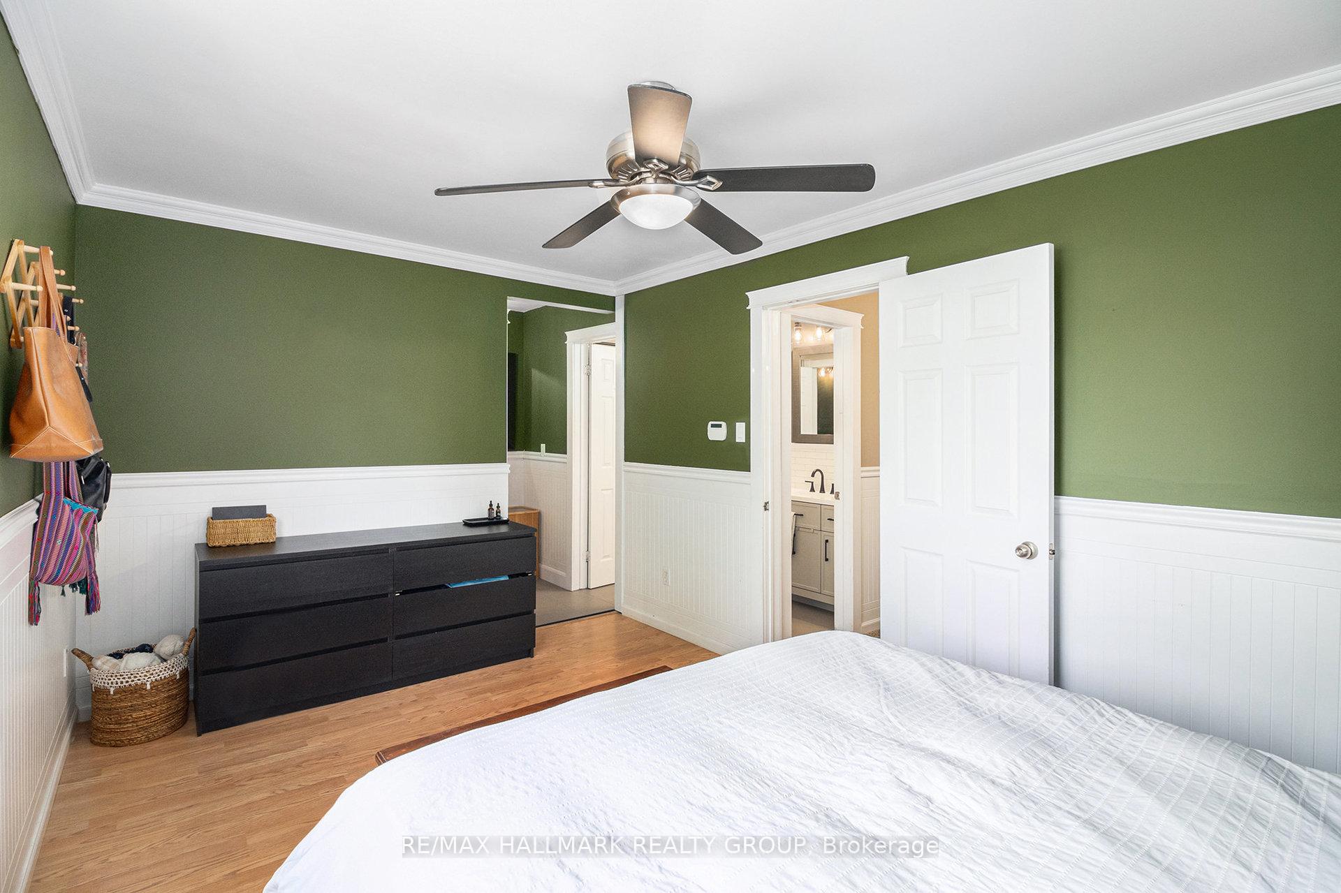 Photo 16 of 1847 Brousseau Crescent, Ottawa, Chateauneuf — HOMEH