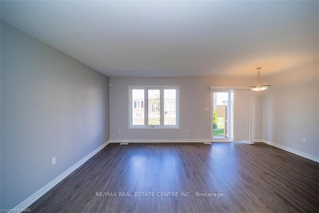 Photo 5 of Unit 28, 7945 Oldfield Road, Niagara Falls, Oldfield — HOMEH