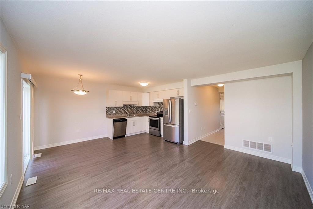 Photo 7 of Unit 28, 7945 Oldfield Road, Niagara Falls, Oldfield — HOMEH