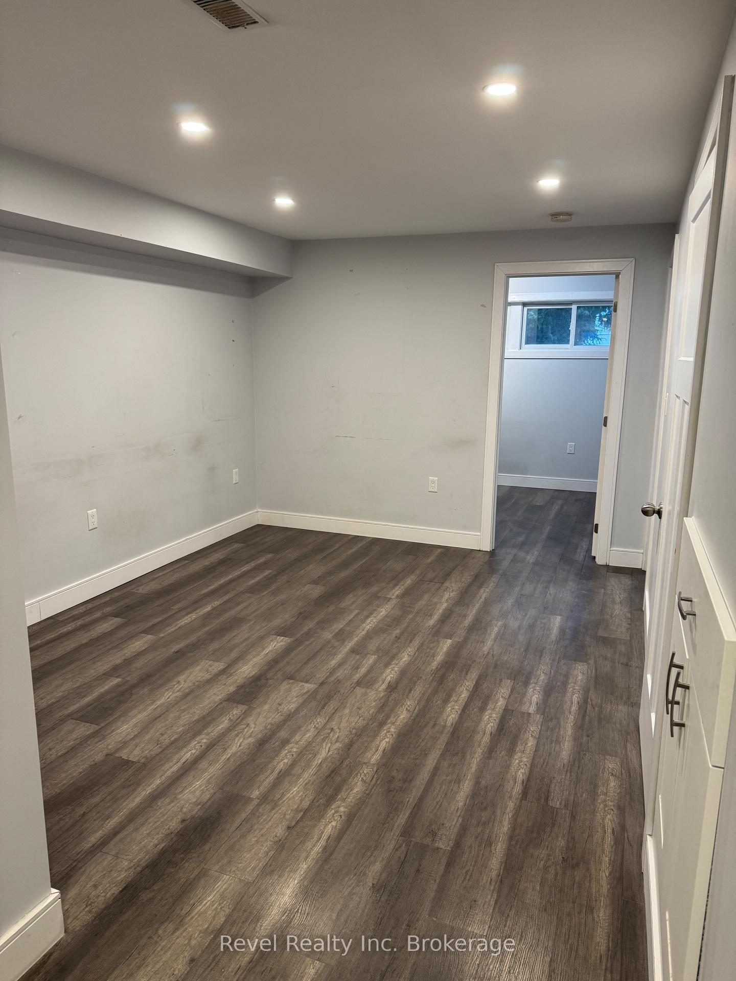 Photo 10 of 162 Princess Street E, North Bay, Central — HOMEH