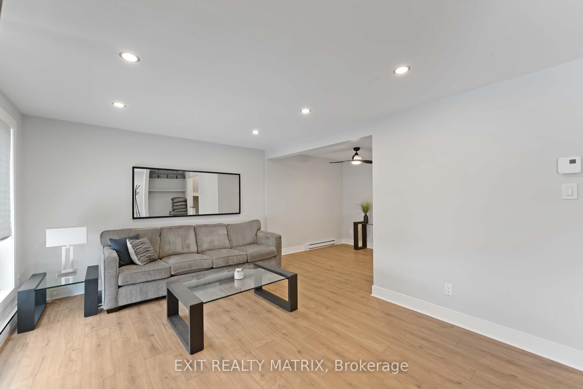 Photo 5 of Unit 24A, 778 St. Andre Drive, Ottawa, Hiawatha Park/Convent Glen — HOMEH