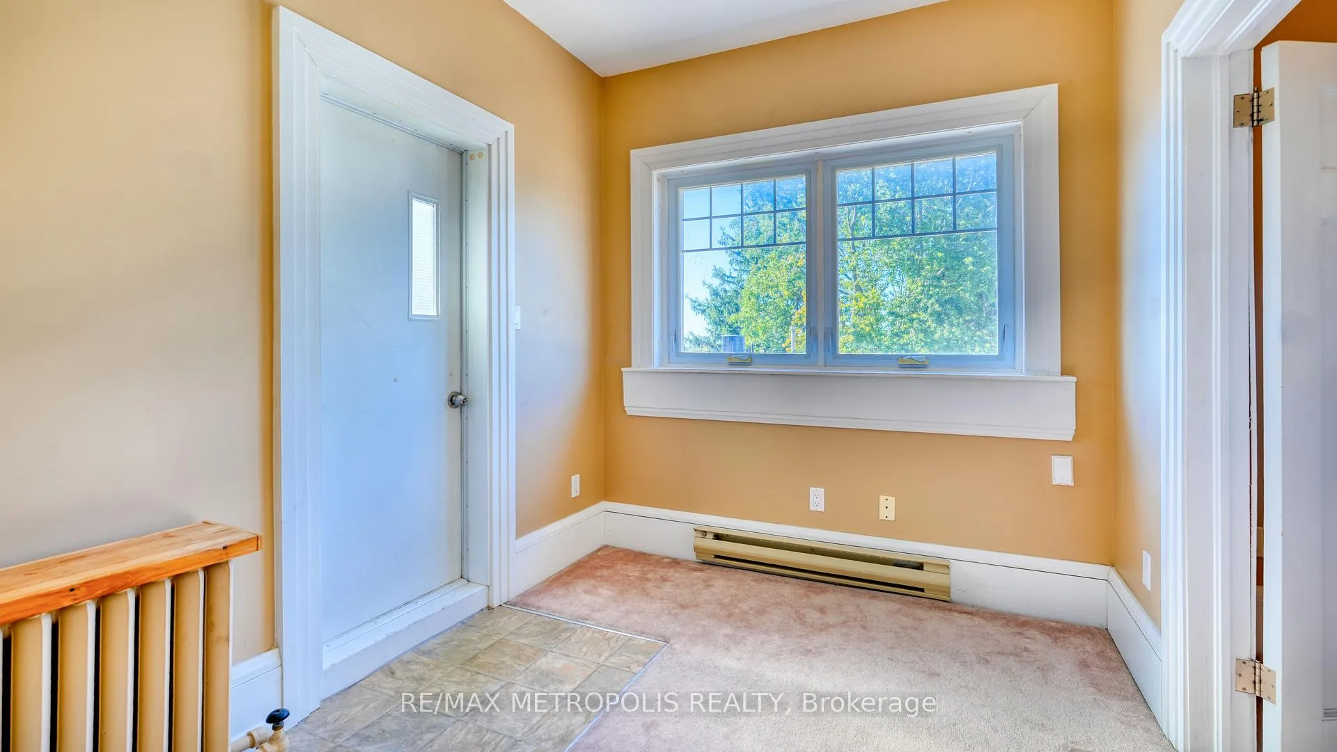 Photo 21 of Unit Upper #3, 1110 Simcoe Street S, Oshawa, Lakeview — HOMEH
