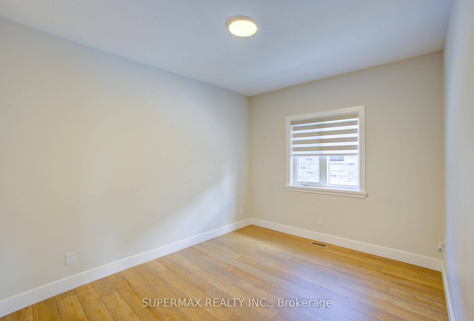 Photo 24 of 1025 Evans Street W, North Perth, Elma — HOMEH