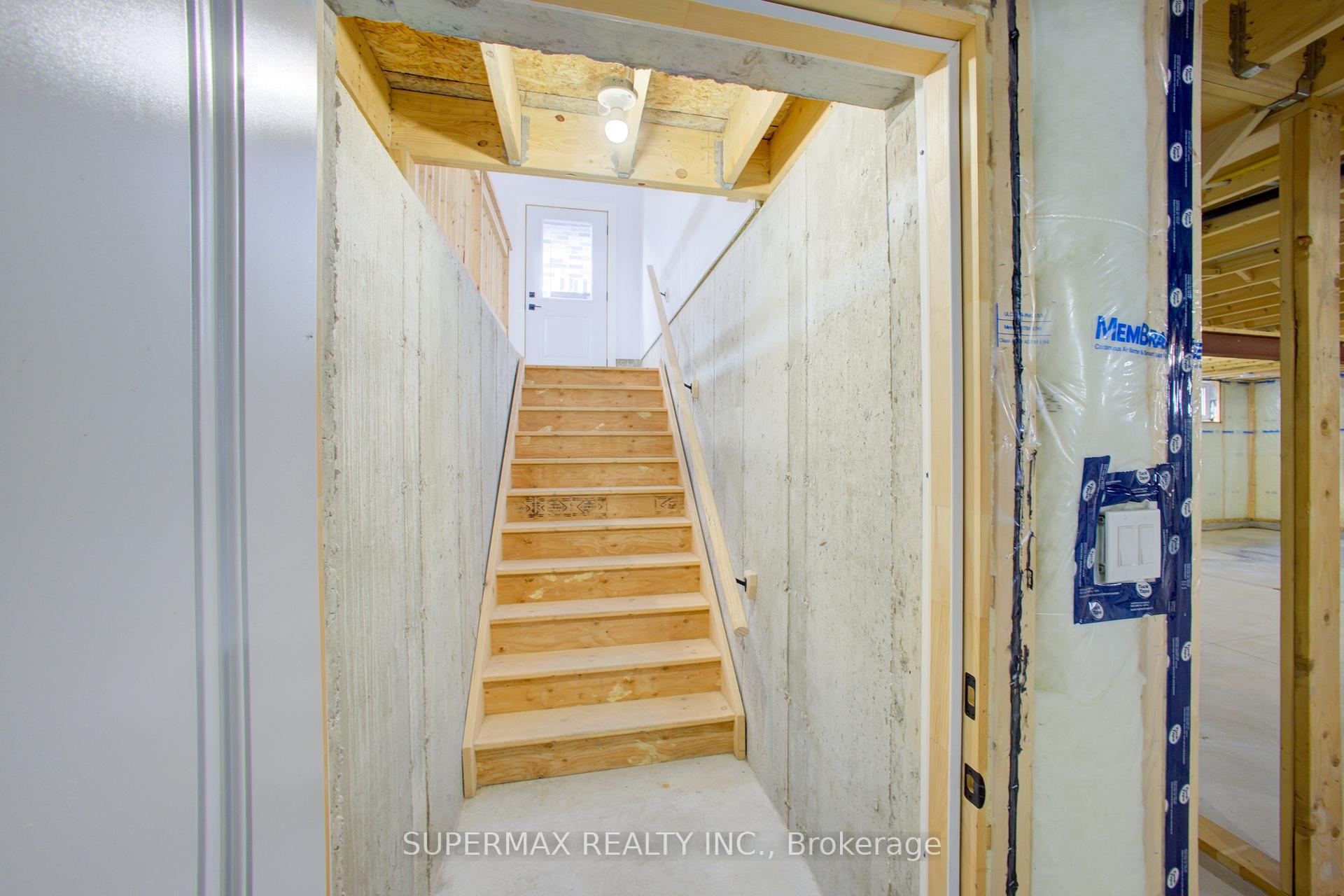 Photo 30 of 1025 Evans Street W, North Perth, Elma — HOMEH
