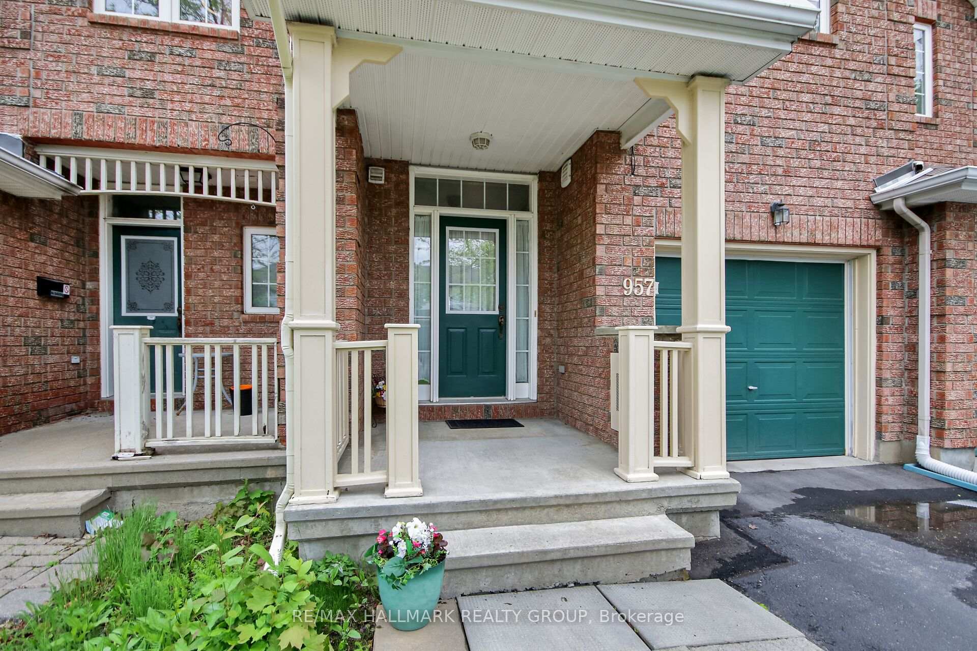 Photo 2 of 957 Lucille Way, Ottawa, Notting Hill/Summerside — HOMEH
