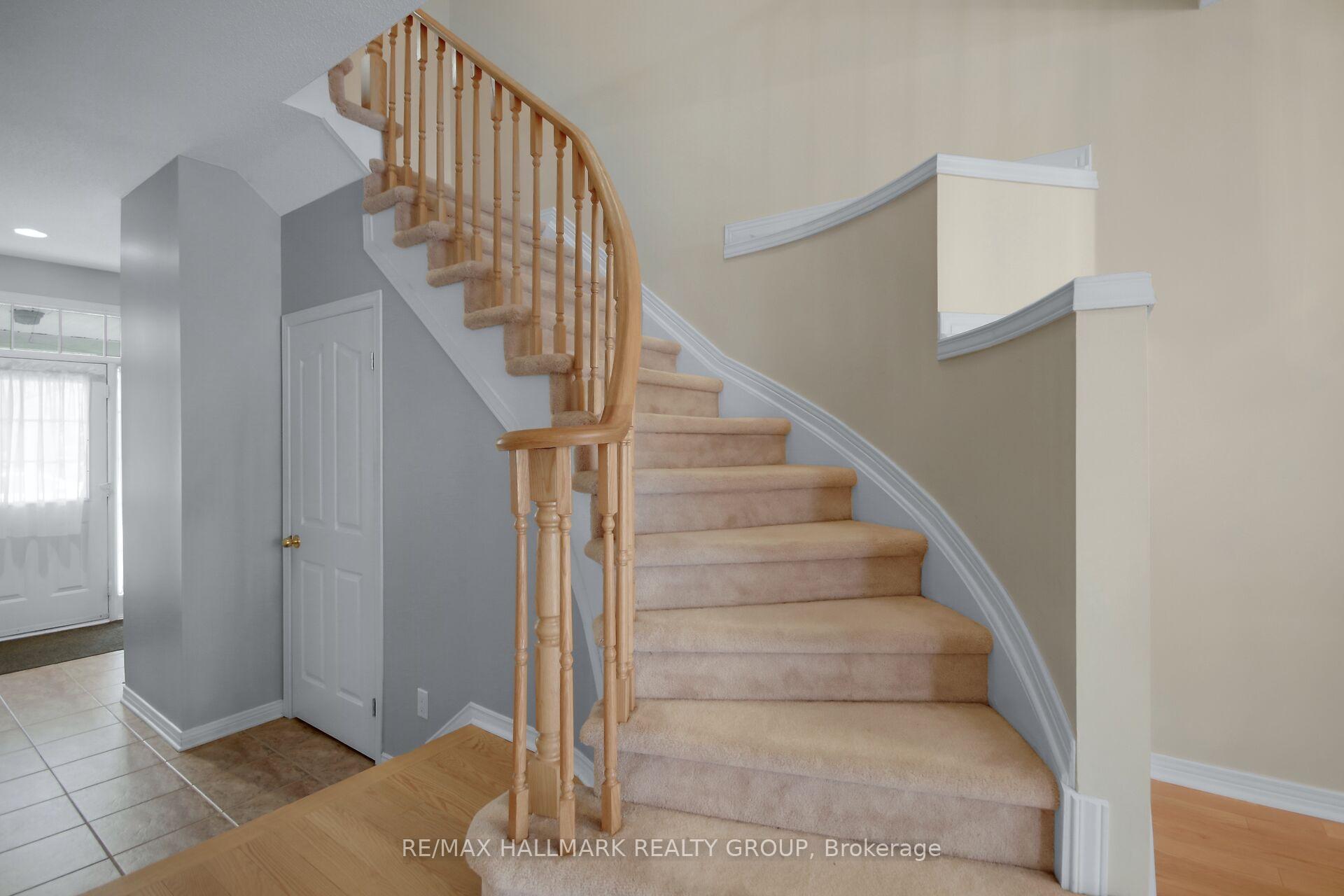 Photo 15 of 957 Lucille Way, Ottawa, Notting Hill/Summerside — HOMEH